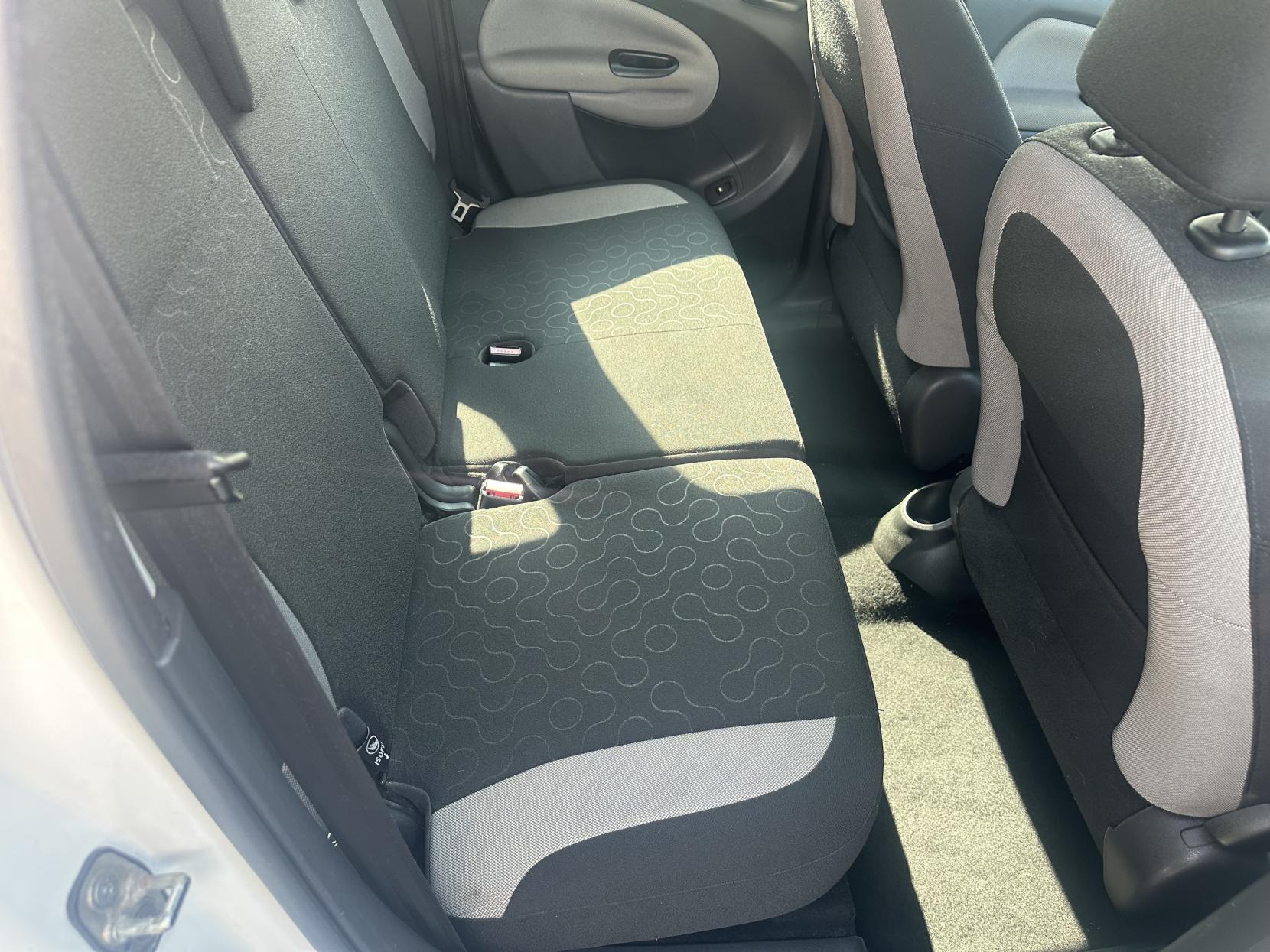 Citroen C3 Picasso 1.6 HDi Airdream + MPV 5dr Diesel Manual Euro 5 (90 ps)