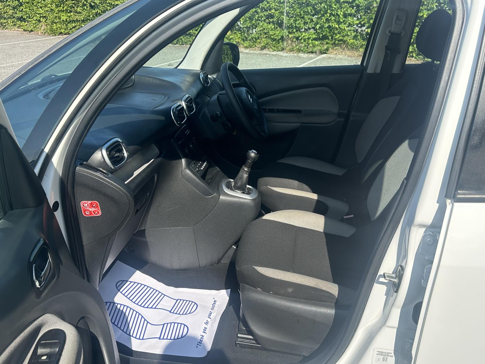 Citroen C3 Picasso 1.6 HDi Airdream + MPV 5dr Diesel Manual Euro 5 (90 ps)