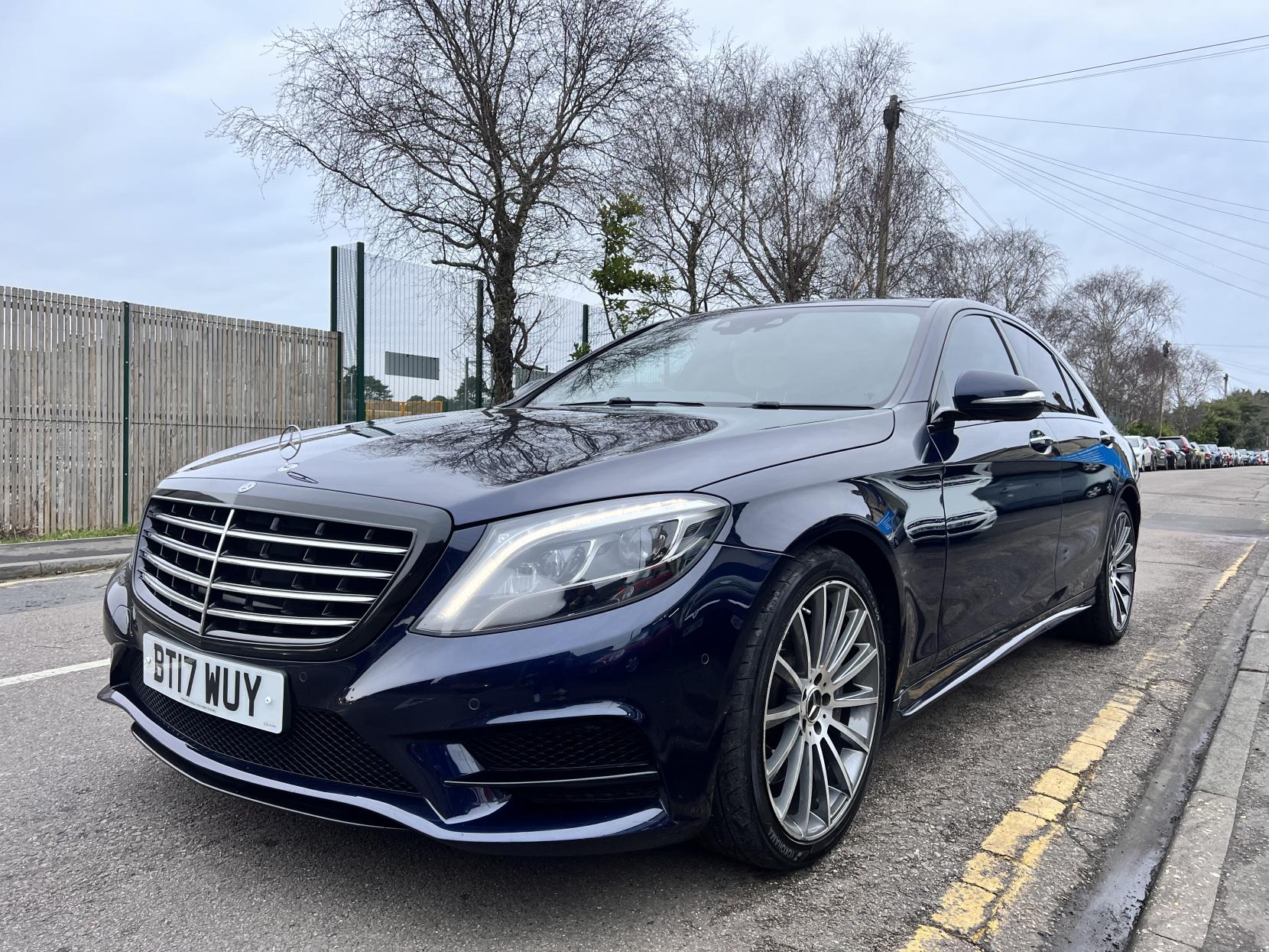 Mercedes-Benz S Class 3.0 S350d V6 AMG Line (Premium) Saloon 4dr Diesel G-Tronic+ Euro 6 (s/s) (258 ps)