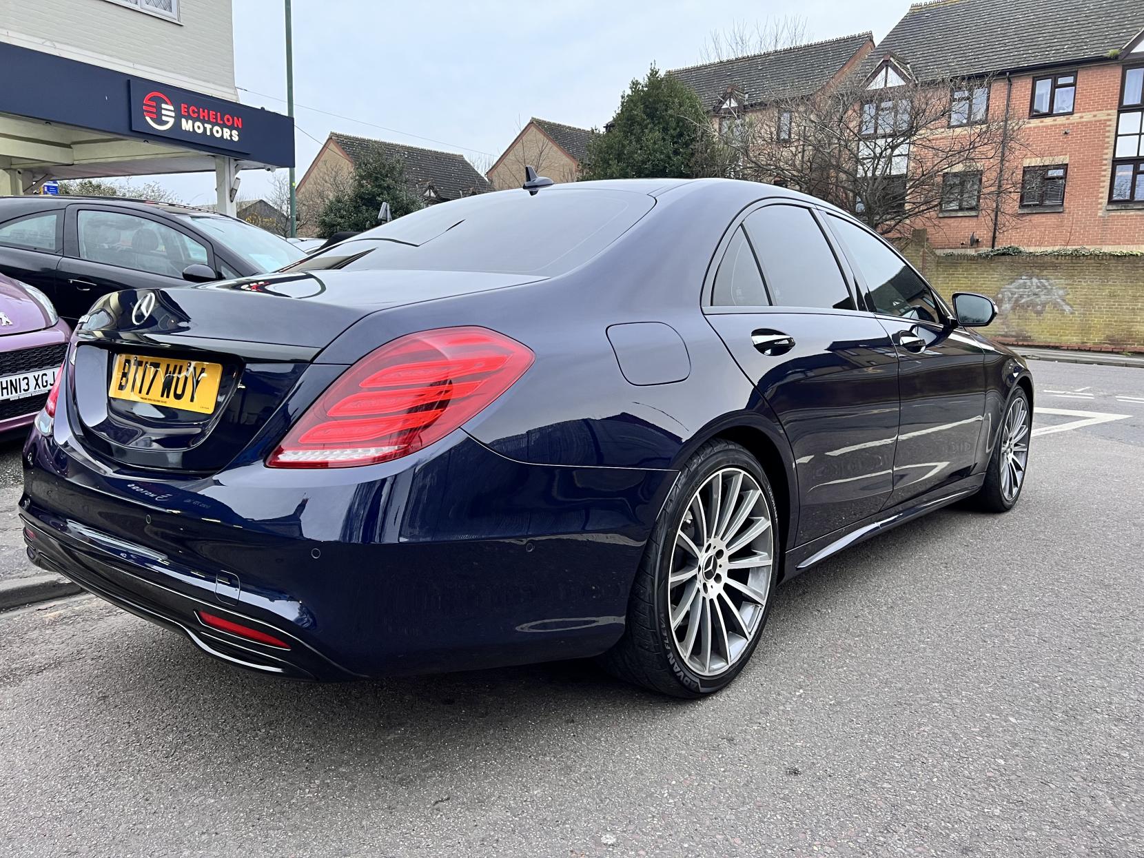 Mercedes-Benz S Class 3.0 S350d V6 AMG Line (Premium) Saloon 4dr Diesel G-Tronic+ Euro 6 (s/s) (258 ps)