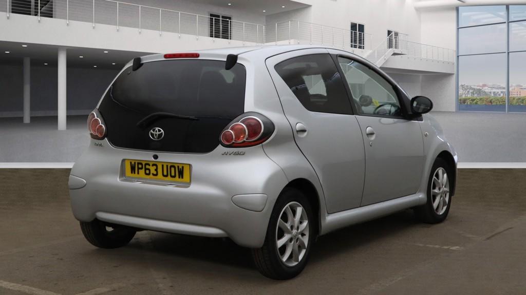 Toyota AYGO 1.0 VVT-i Mode Hatchback 5dr Petrol Manual Euro 5 (68 ps)