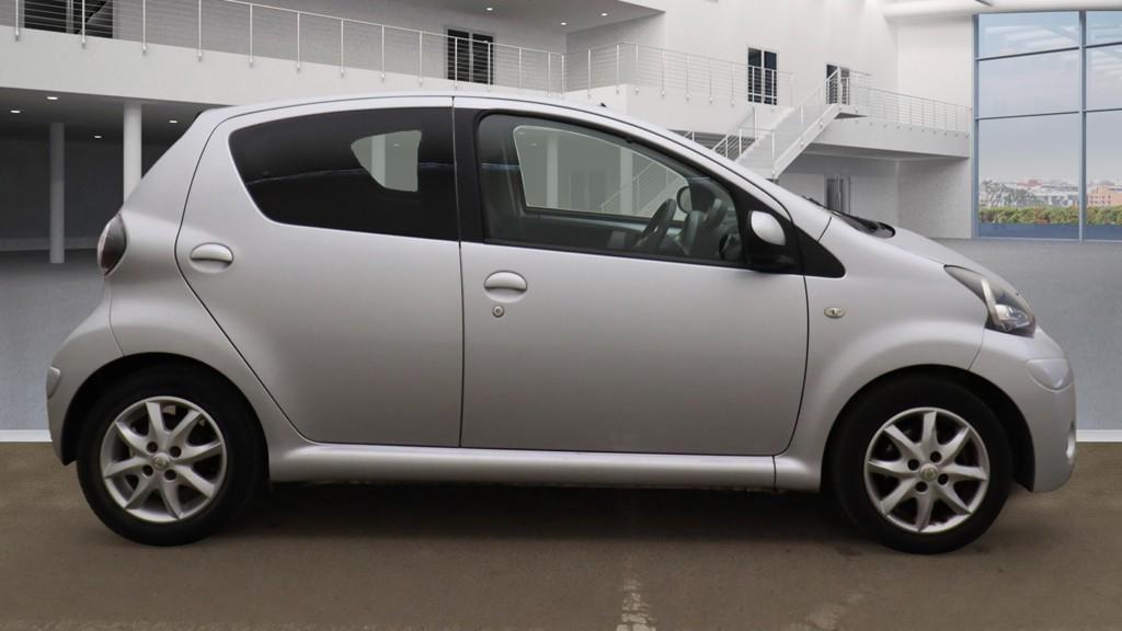 Toyota AYGO 1.0 VVT-i Mode Hatchback 5dr Petrol Manual Euro 5 (68 ps)