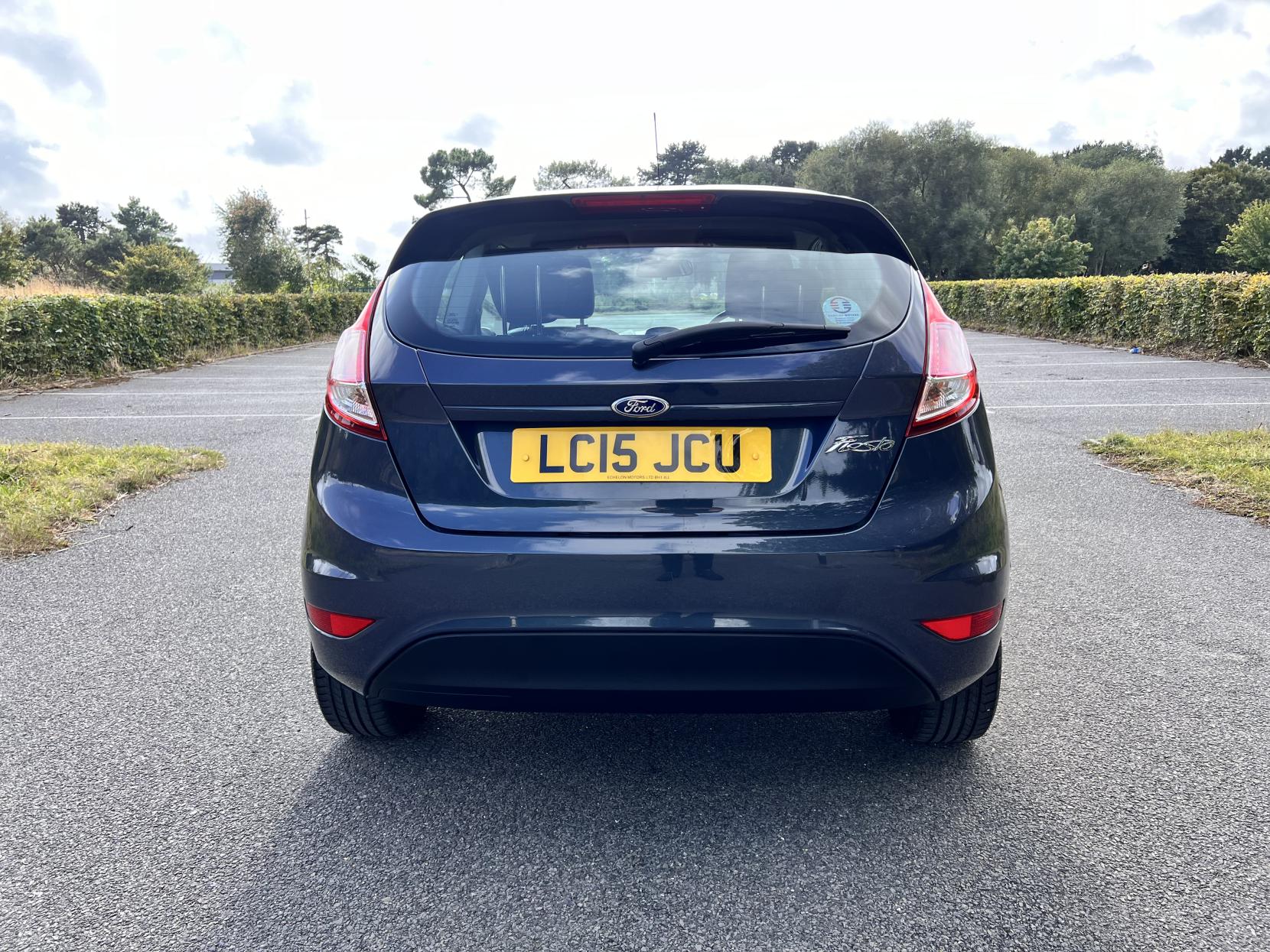 Ford Fiesta 1.25 Zetec Hatchback 3dr Petrol Manual Euro 5 (82 ps)