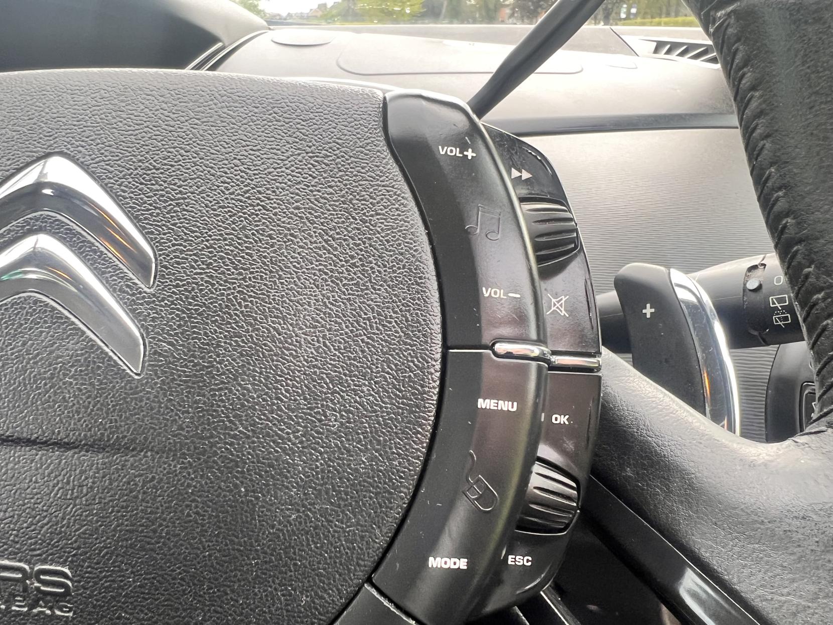 Citroen Grand C4 Picasso 1.6 HDi Exclusive MPV 5dr Diesel EGS6 Euro 5 (110 ps)