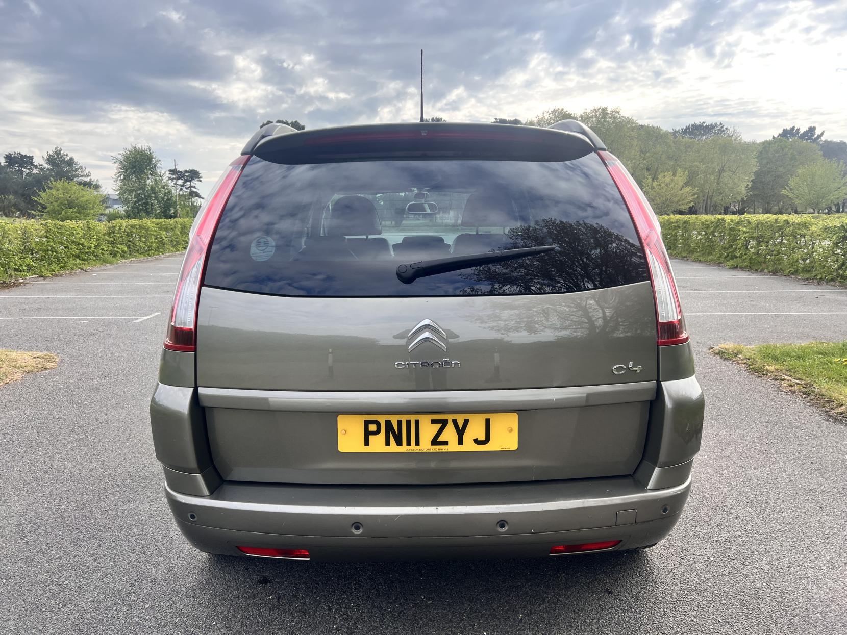 Citroen Grand C4 Picasso 1.6 HDi Exclusive MPV 5dr Diesel EGS6 Euro 5 (110 ps)