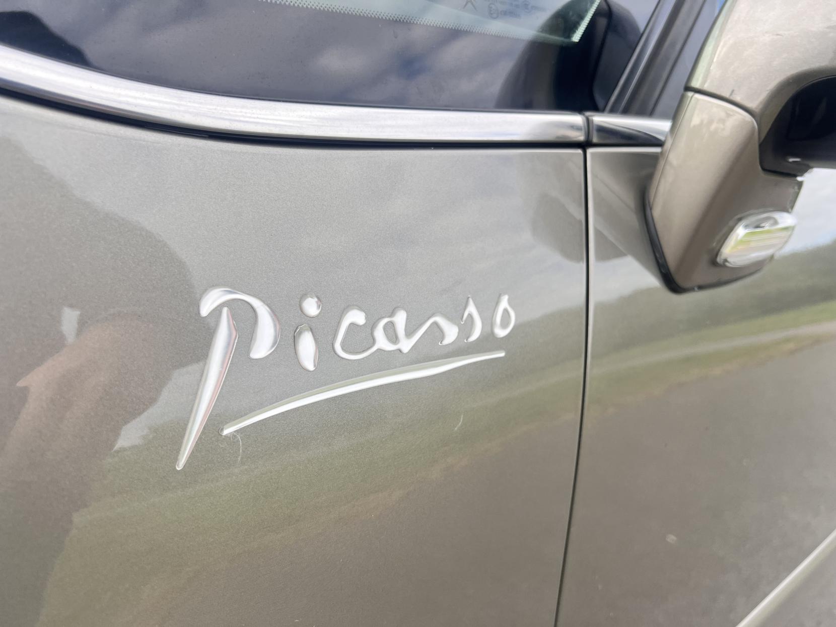 Citroen Grand C4 Picasso 1.6 HDi Exclusive MPV 5dr Diesel EGS6 Euro 5 (110 ps)