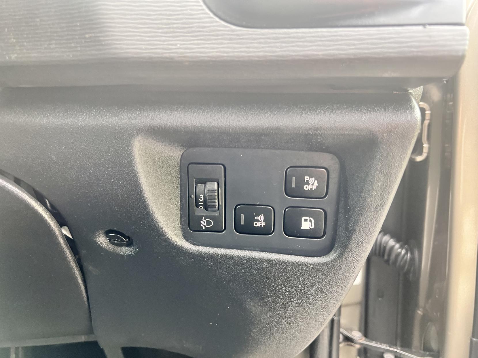 Citroen Grand C4 Picasso 1.6 HDi Exclusive MPV 5dr Diesel EGS6 Euro 5 (110 ps)