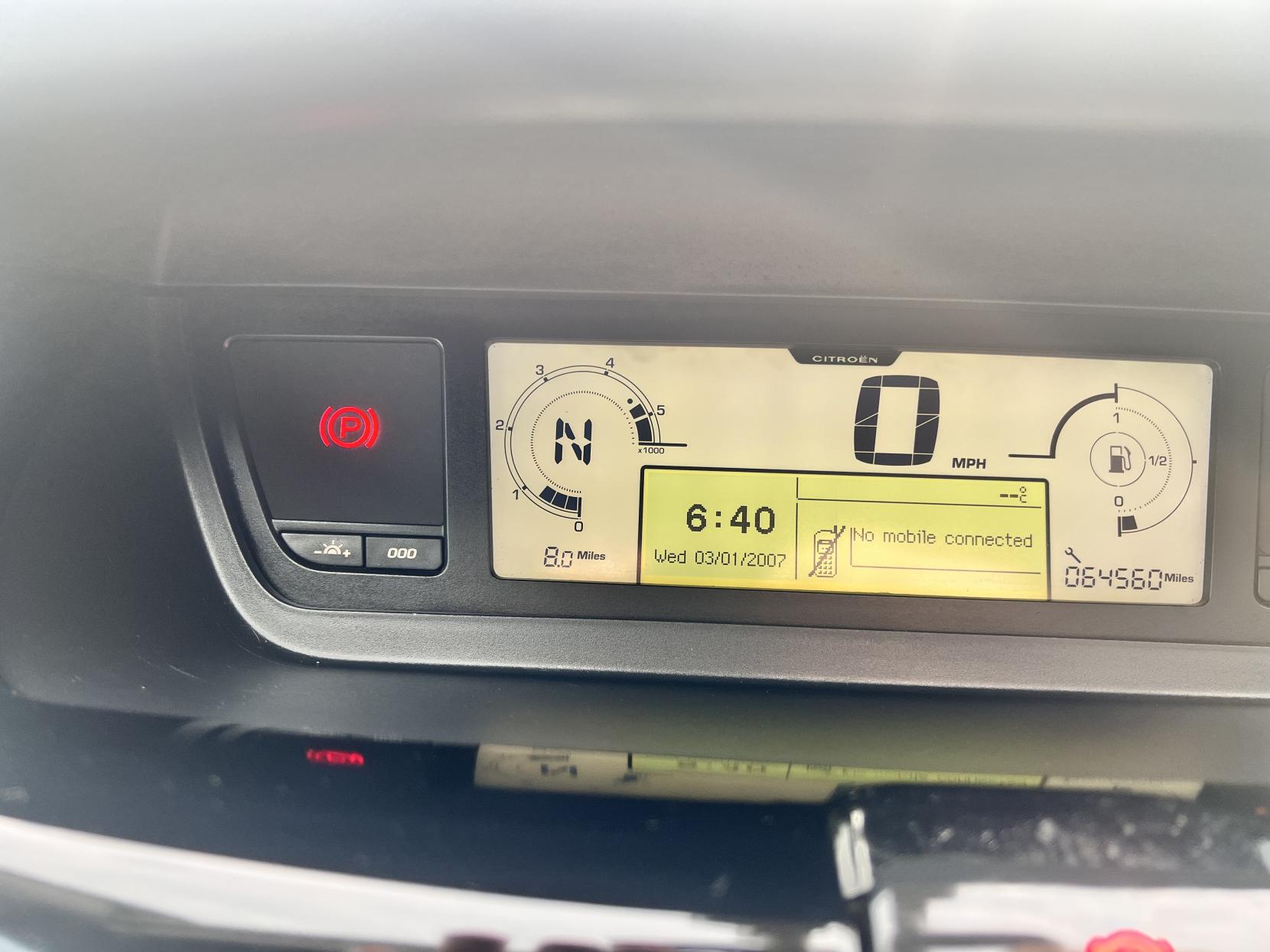 Citroen Grand C4 Picasso 1.6 HDi Exclusive MPV 5dr Diesel EGS6 Euro 5 (110 ps)