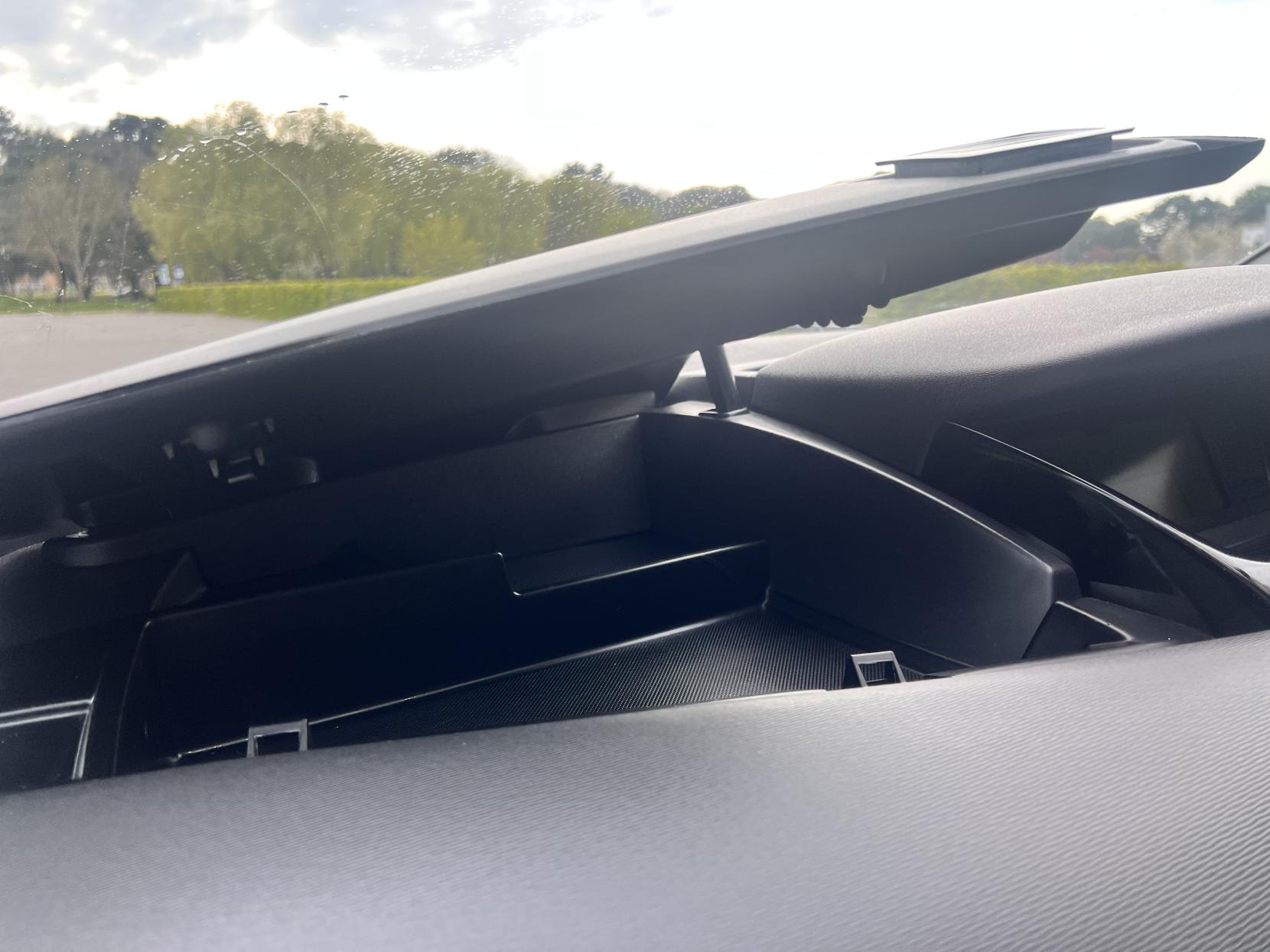 Citroen Grand C4 Picasso 1.6 HDi Exclusive MPV 5dr Diesel EGS6 Euro 5 (110 ps)
