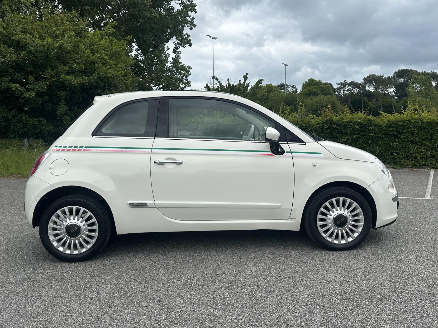 Fiat 500 1.2 Lounge Hatchback 3dr Petrol Manual Euro 4 (69 bhp)