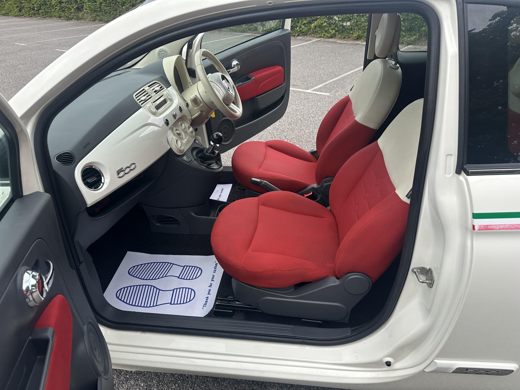 Fiat 500 1.2 Lounge Hatchback 3dr Petrol Manual Euro 4 (69 bhp)