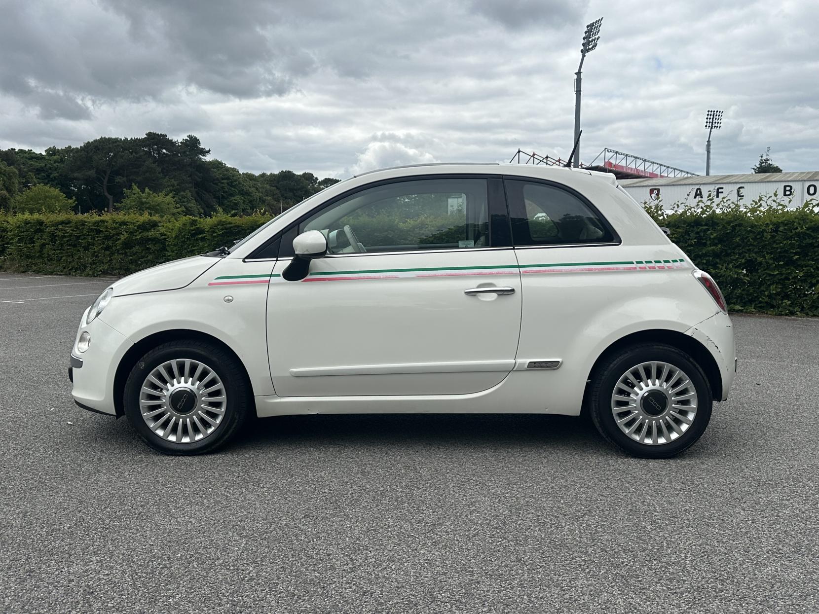 Fiat 500 1.2 Lounge Hatchback 3dr Petrol Manual Euro 4 (69 bhp)