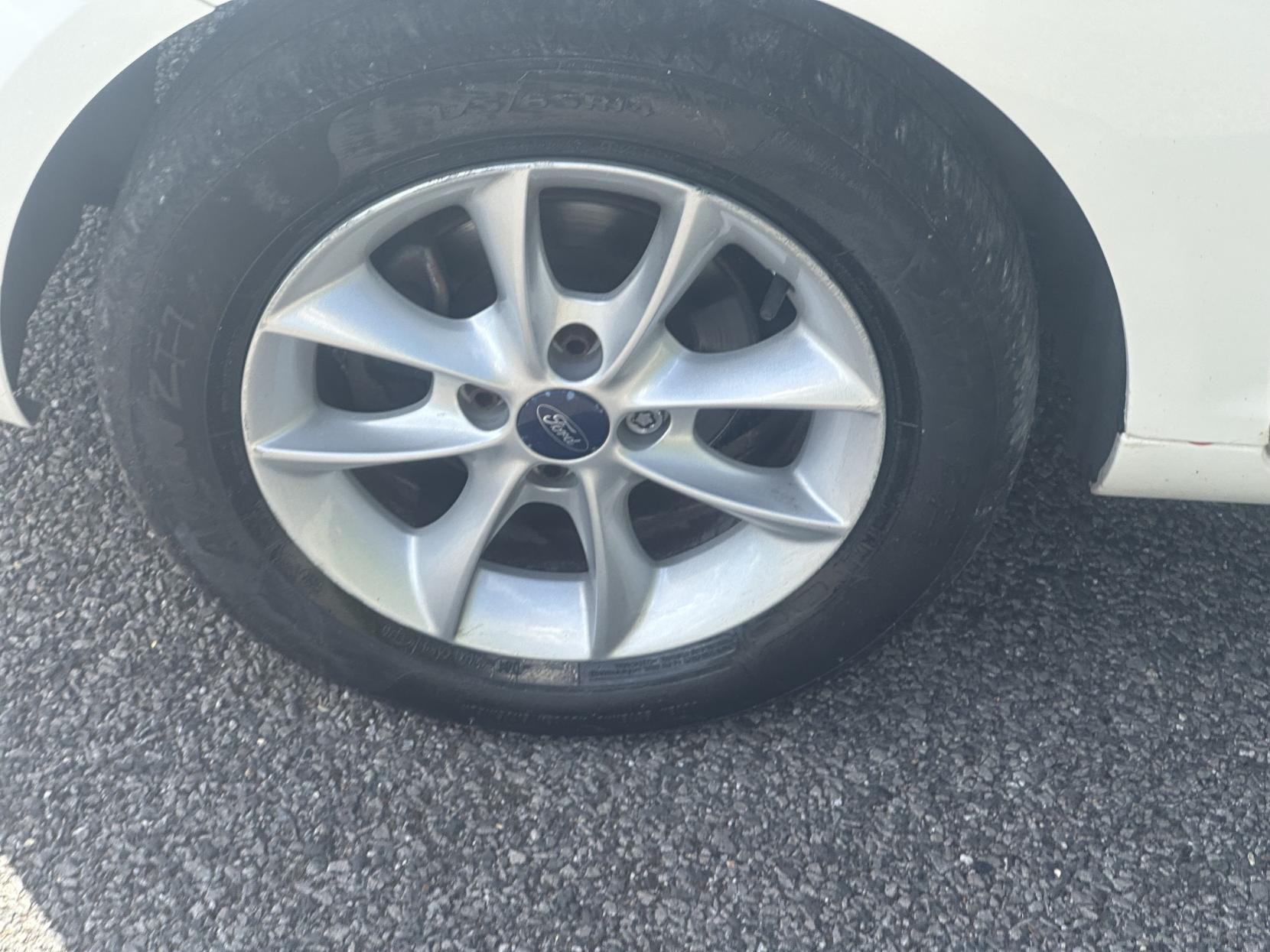 Ford Ka 1.2 Studio Hatchback 3dr Petrol Manual Euro 5 (s/s) (69 ps)