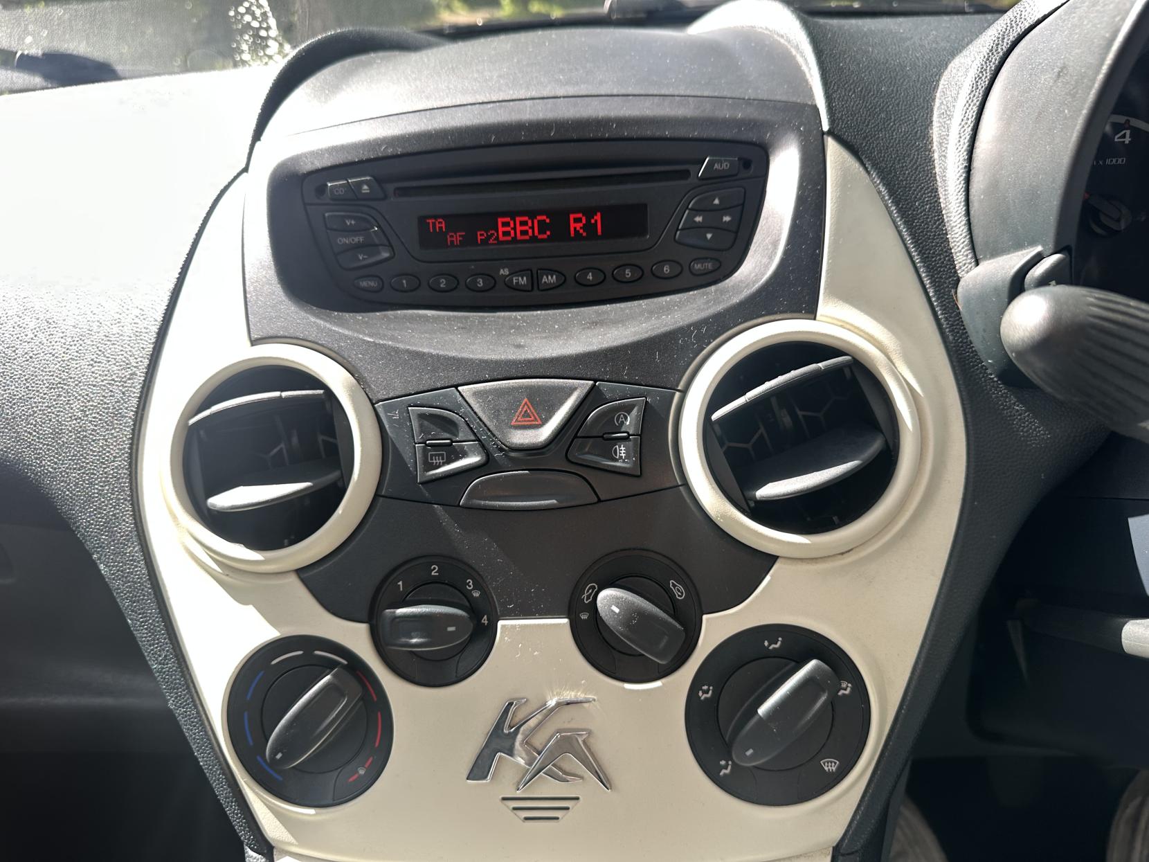 Ford Ka 1.2 Studio Hatchback 3dr Petrol Manual Euro 5 (s/s) (69 ps)