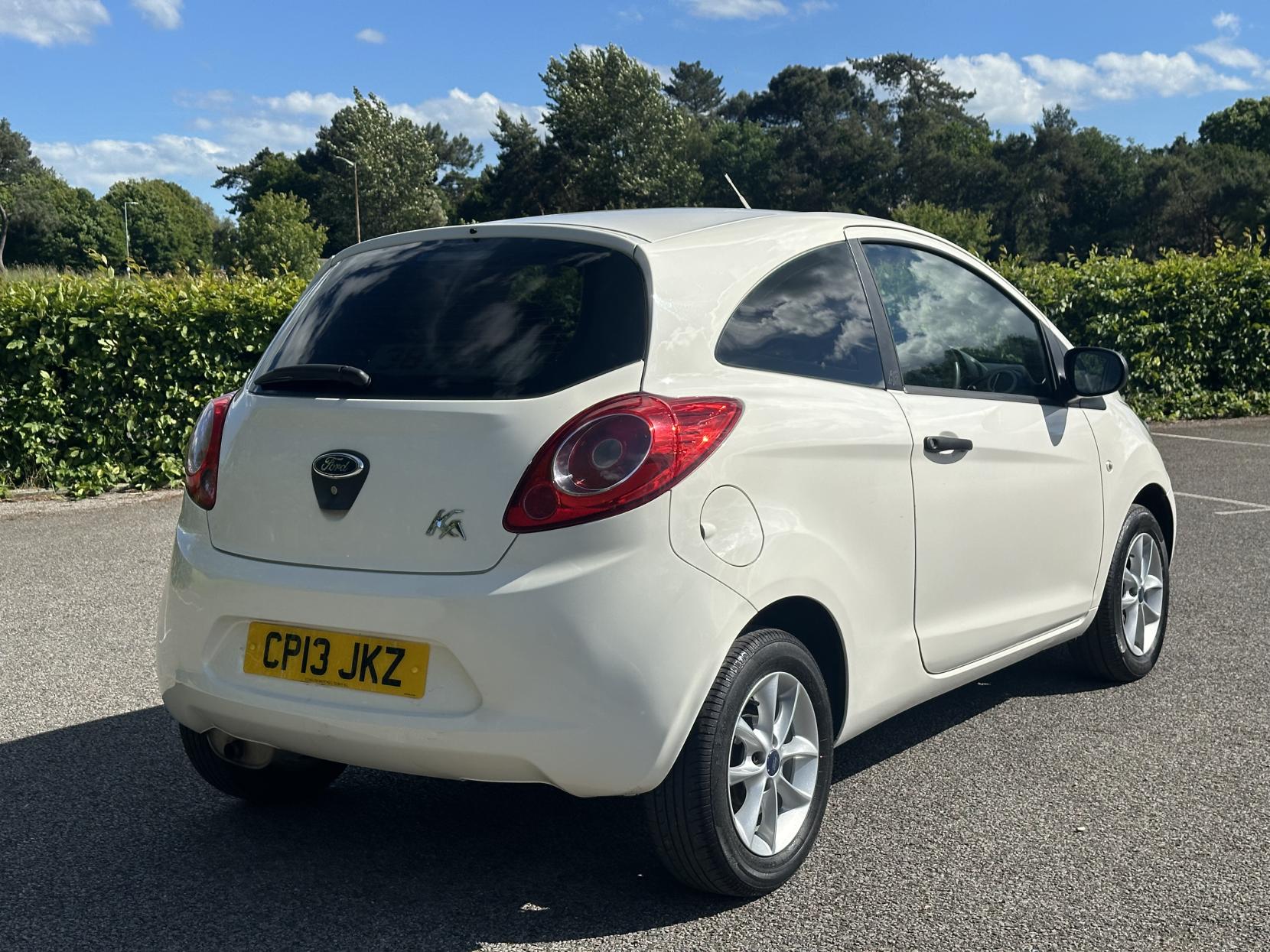 Ford Ka 1.2 Studio Hatchback 3dr Petrol Manual Euro 5 (s/s) (69 ps)