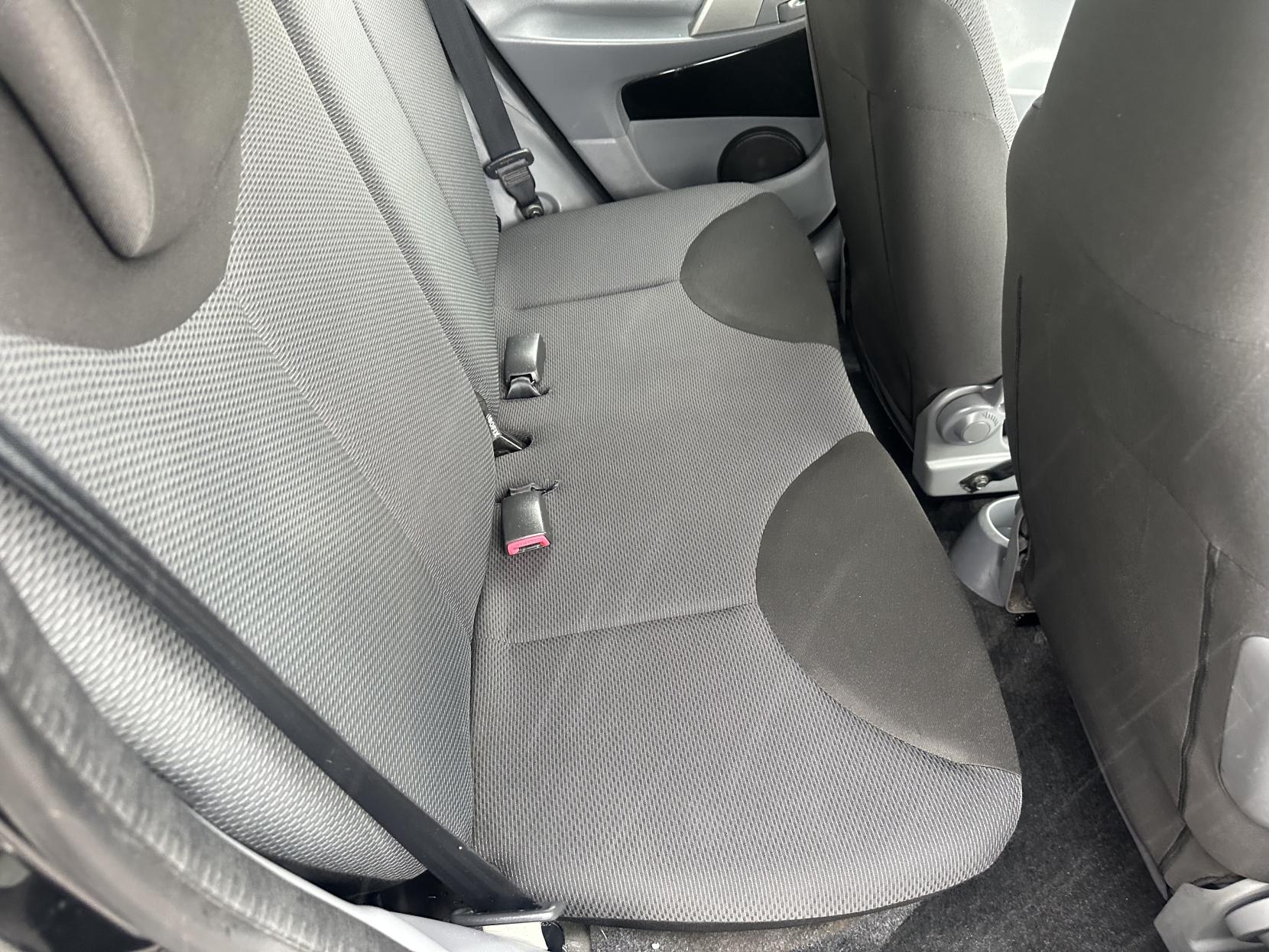 Toyota AYGO 1.0 VVT-i Black Hatchback 5dr Petrol Manual Euro 4 (67 bhp)