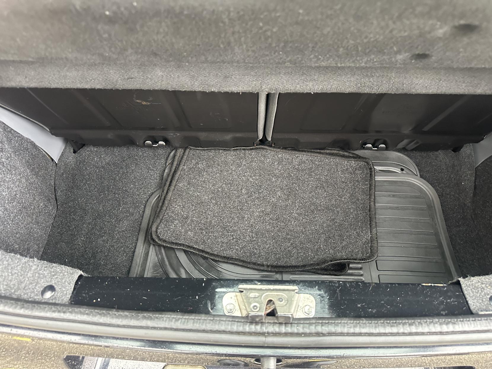 Toyota AYGO 1.0 VVT-i Black Hatchback 5dr Petrol Manual Euro 4 (67 bhp)