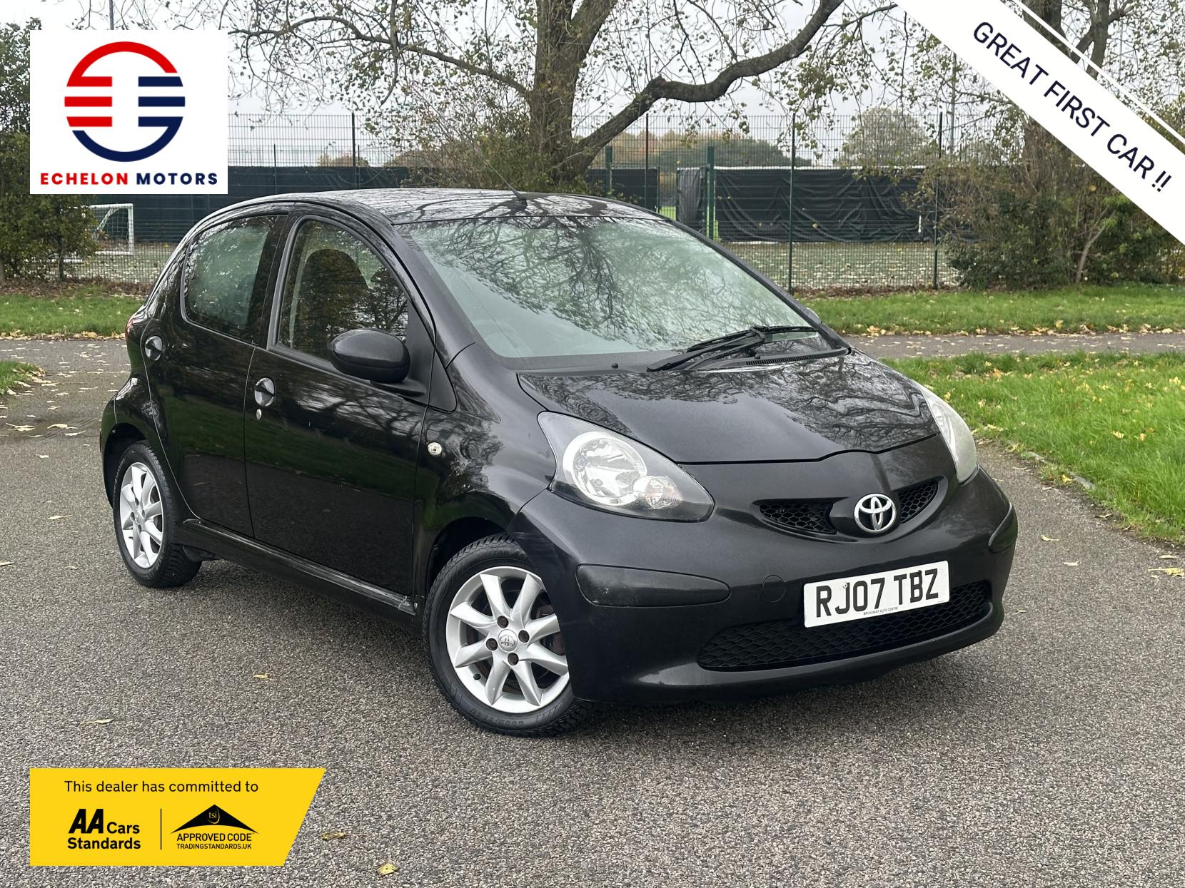 Toyota AYGO 1.0 VVT-i Black Hatchback 5dr Petrol Manual Euro 4 (67 bhp)
