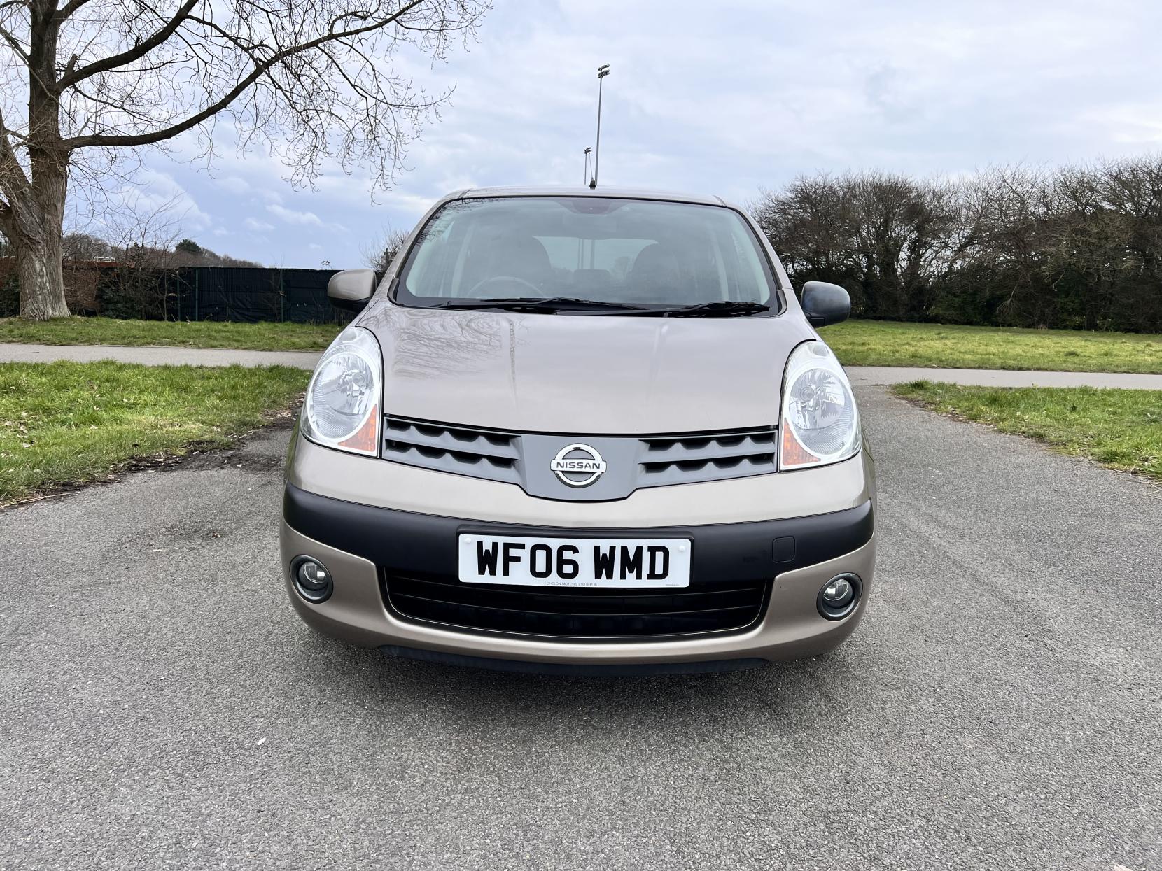 Nissan Note 1.6 16v SVE Hatchback 5dr Petrol Automatic (166 g/km, 109 bhp)