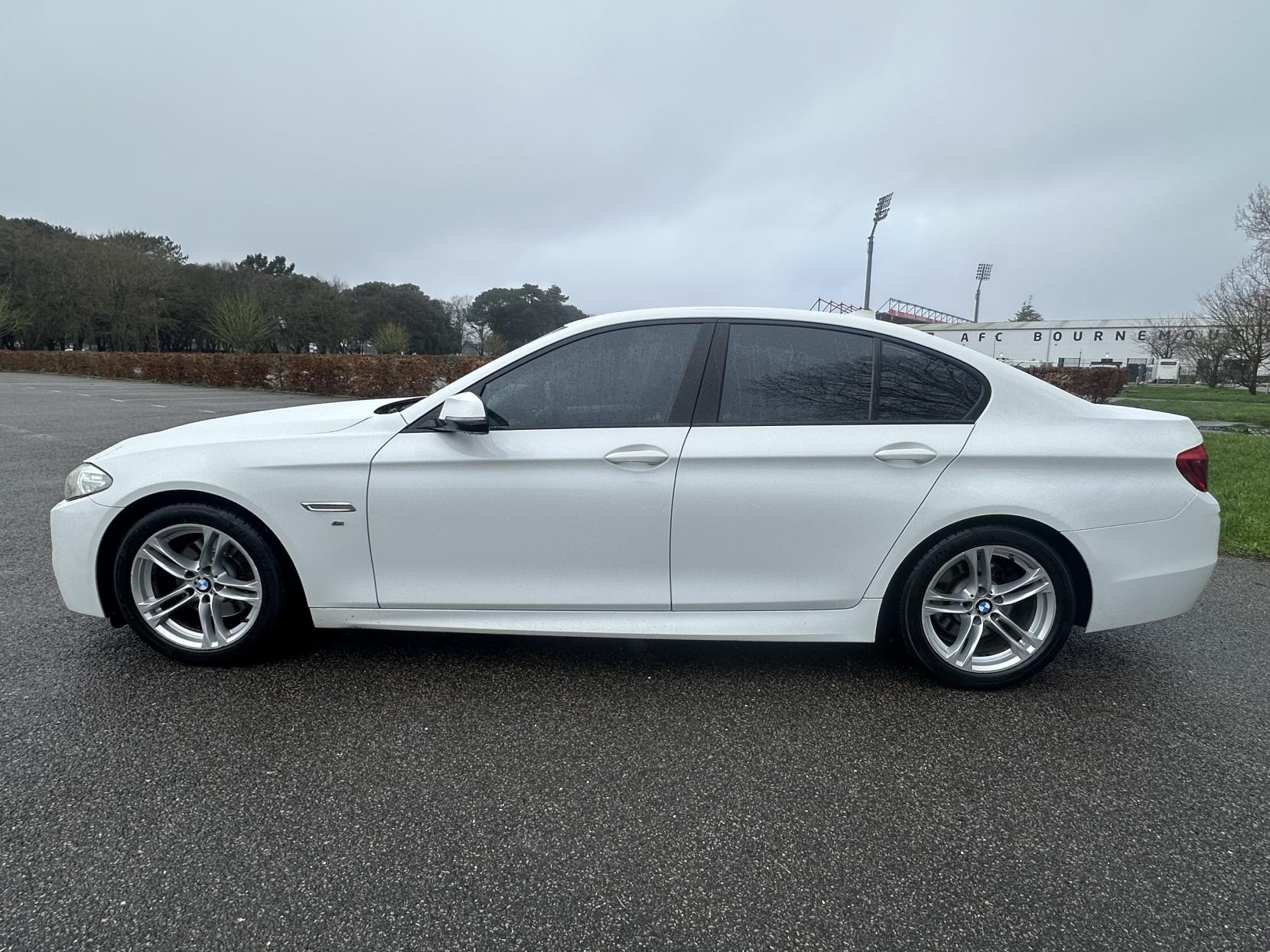 BMW 5 Series 2.0 520d M Sport Saloon 4dr Diesel Auto Euro 6 (s/s) (190 ps)