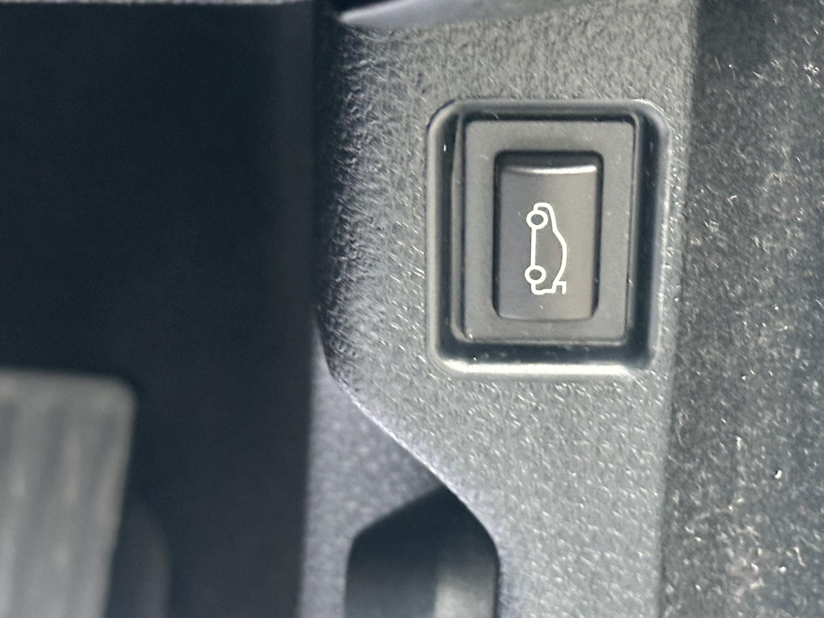 BMW 5 Series 2.0 520d M Sport Saloon 4dr Diesel Auto Euro 6 (s/s) (190 ps)