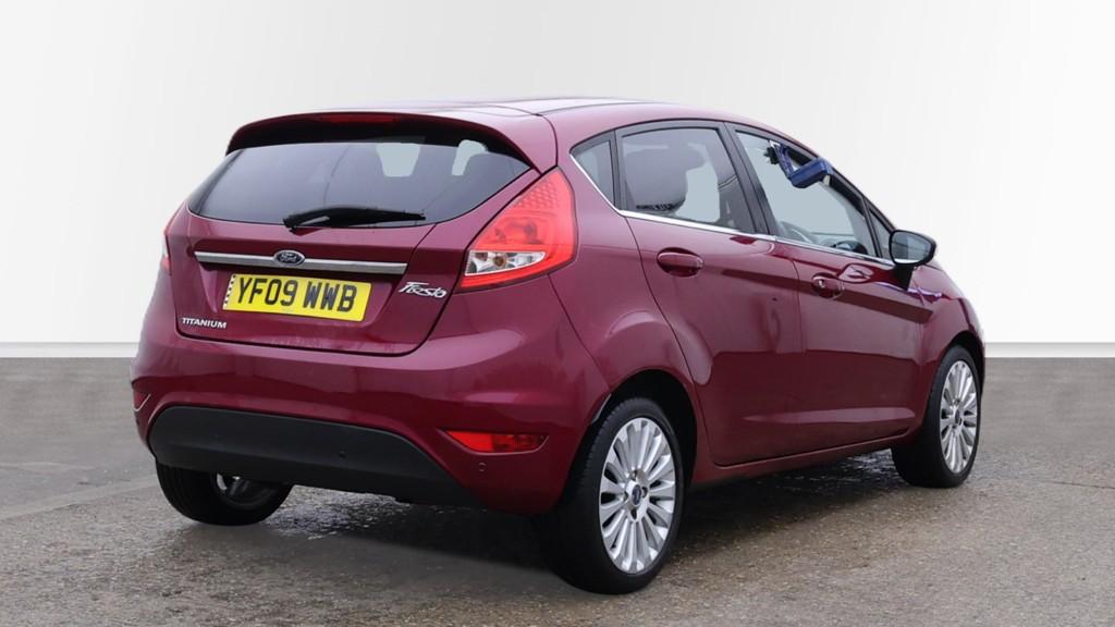 Ford Fiesta 1.4 Titanium Hatchback 5dr Petrol Manual (133 g/km, 94 bhp)