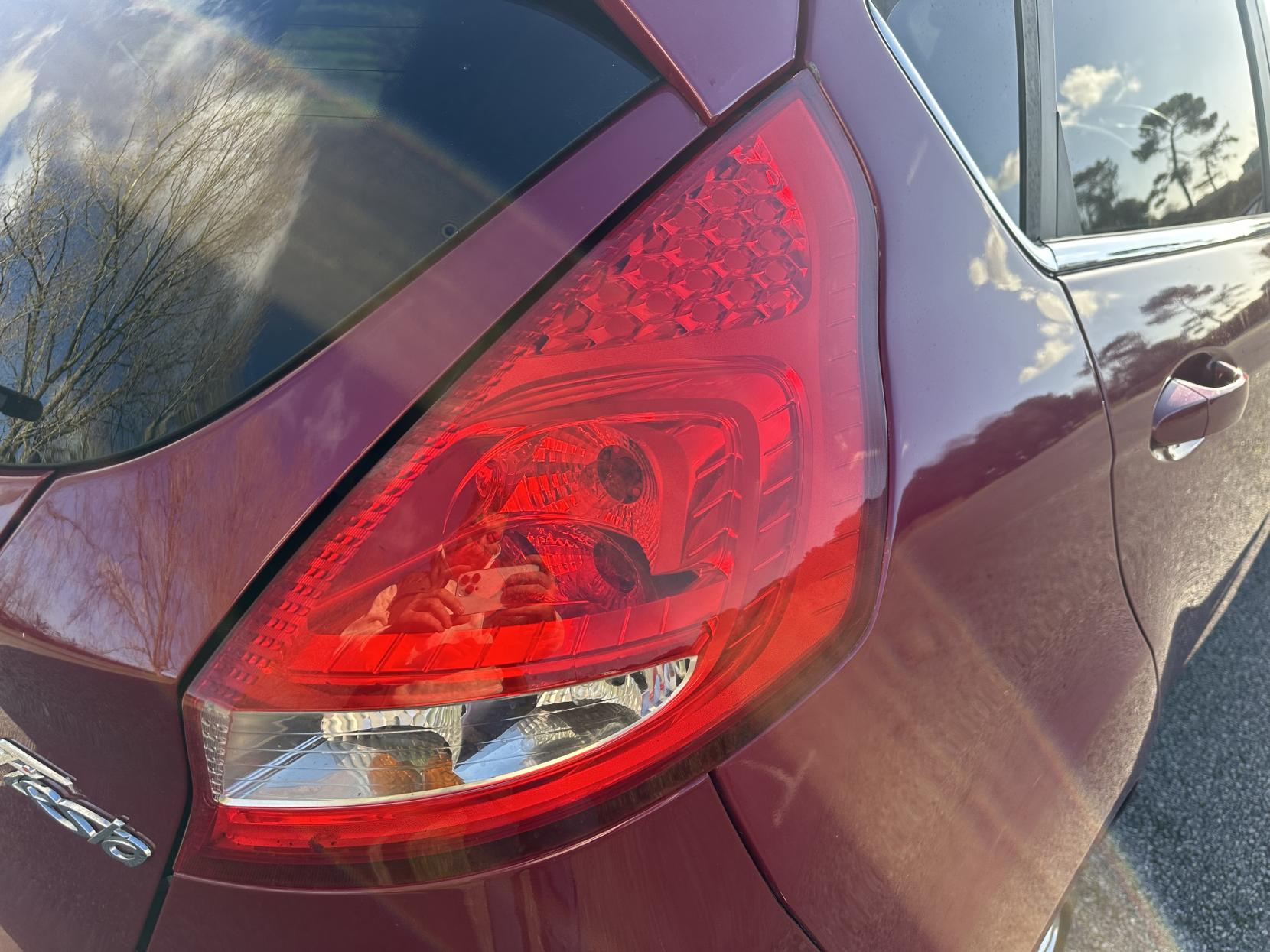 Ford Fiesta 1.4 Titanium Hatchback 5dr Petrol Manual (133 g/km, 94 bhp)