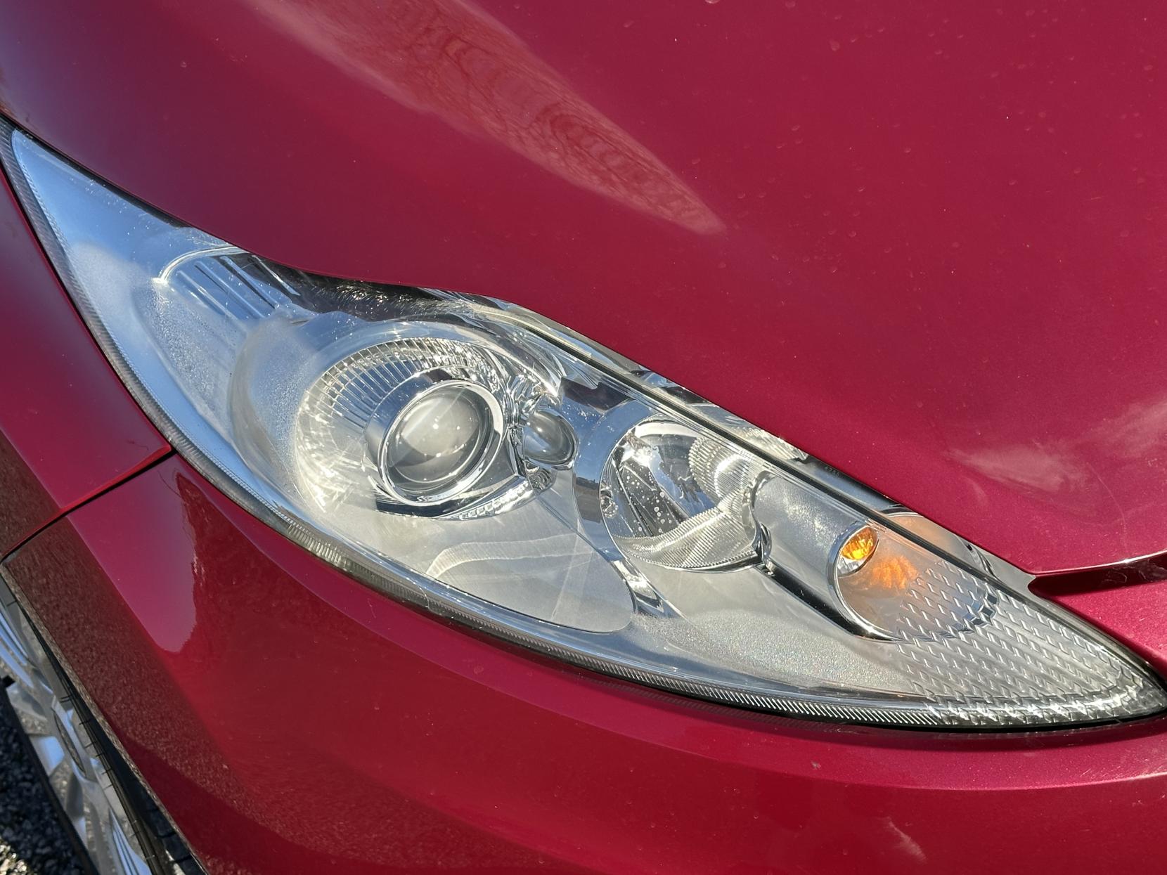 Ford Fiesta 1.4 Titanium Hatchback 5dr Petrol Manual (133 g/km, 94 bhp)