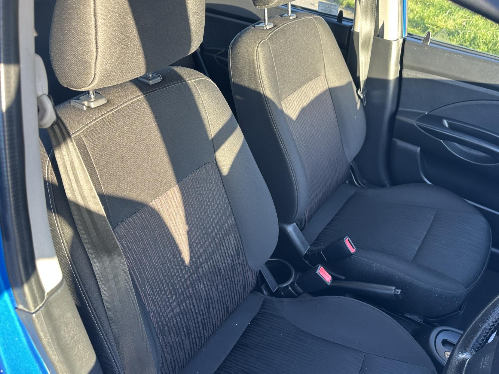 Kia Picanto 1.1 Chill Hatchback 5dr Petrol Automatic (137 g/km, 64 bhp)