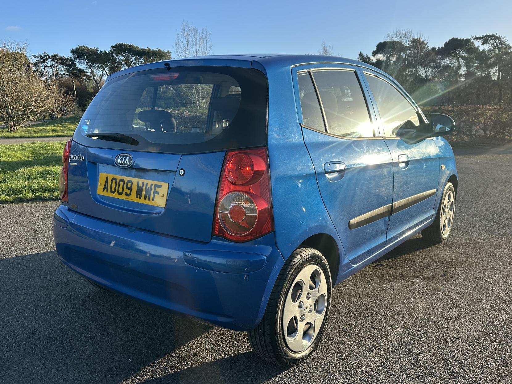 Kia Picanto 1.1 Chill Hatchback 5dr Petrol Automatic (137 g/km, 64 bhp)