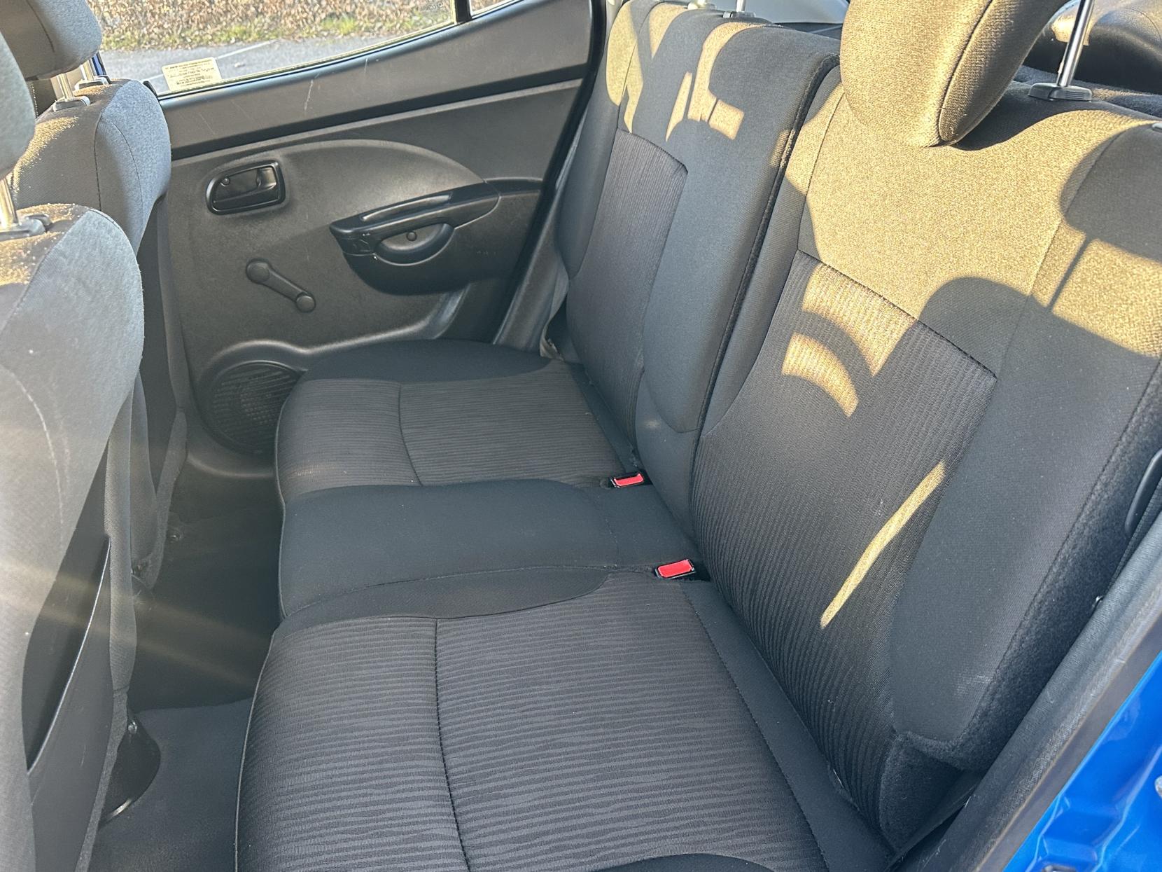 Kia Picanto 1.1 Chill Hatchback 5dr Petrol Automatic (137 g/km, 64 bhp)