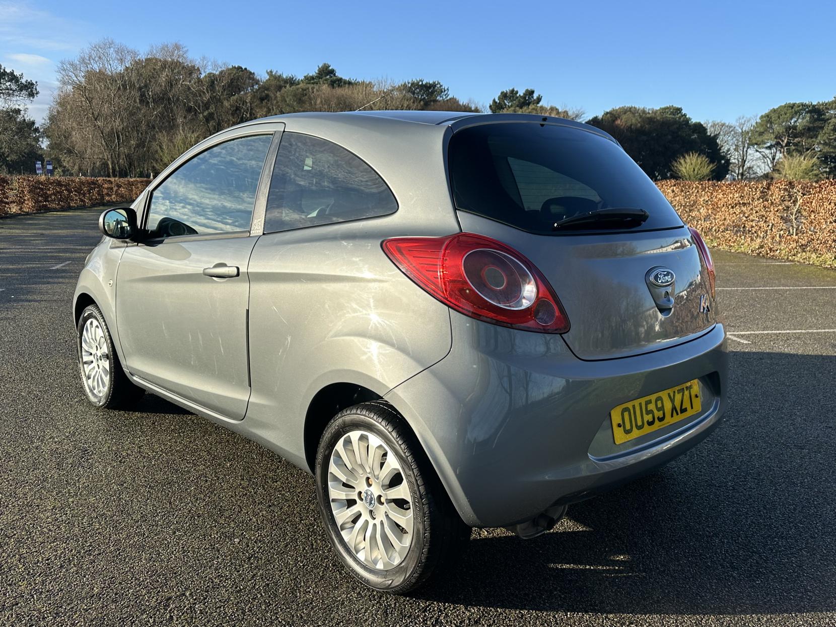 Ford Ka 1.2 Zetec Hatchback 3dr Petrol Manual Euro 4 (69 ps)