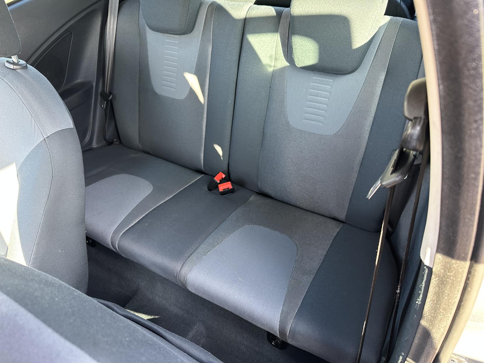 Ford Ka 1.2 Zetec Hatchback 3dr Petrol Manual Euro 4 (69 ps)