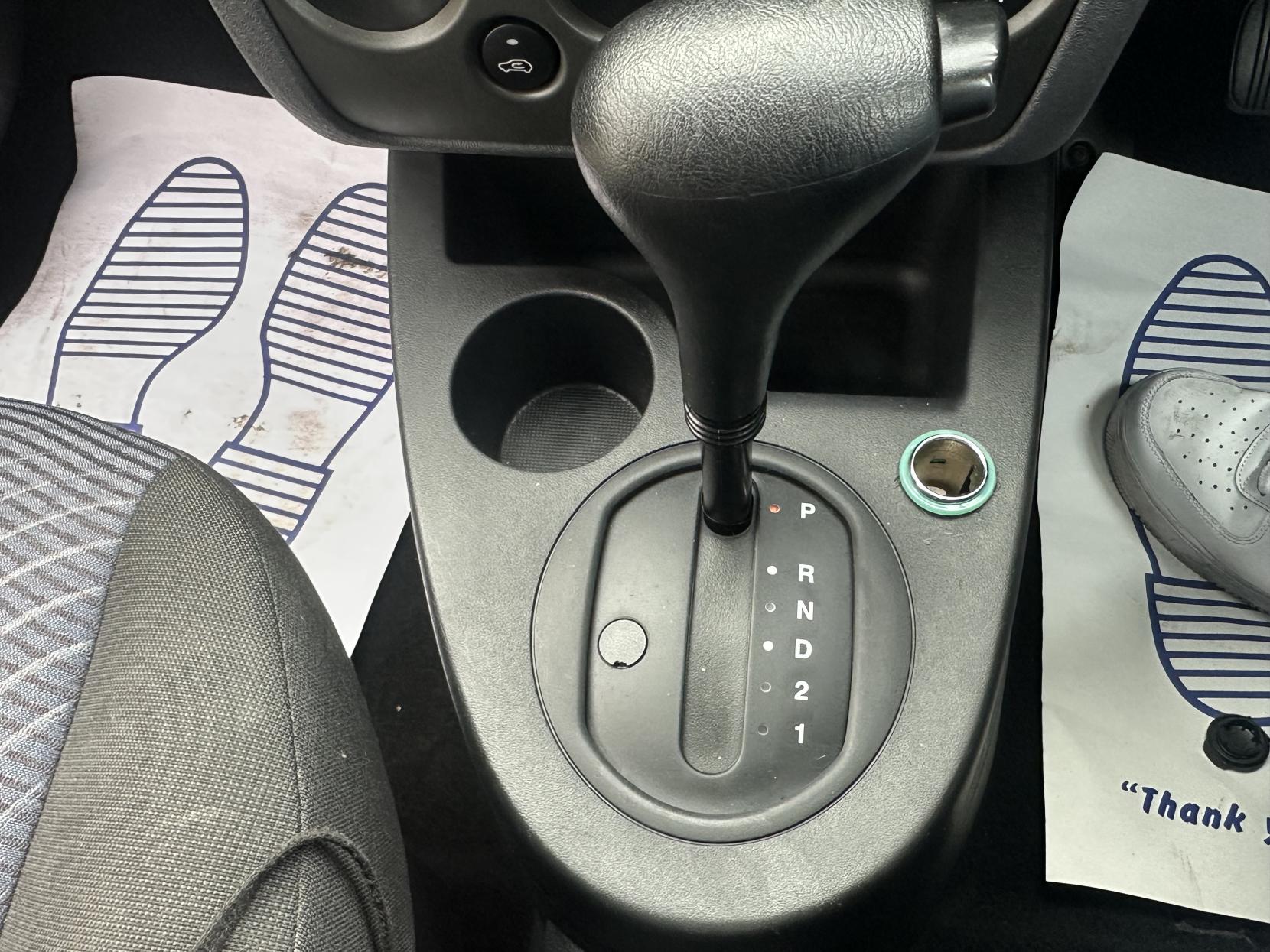 Ford Fusion 1.6 Zetec Hatchback 5dr Petrol Automatic (179 g/km, 99 bhp)