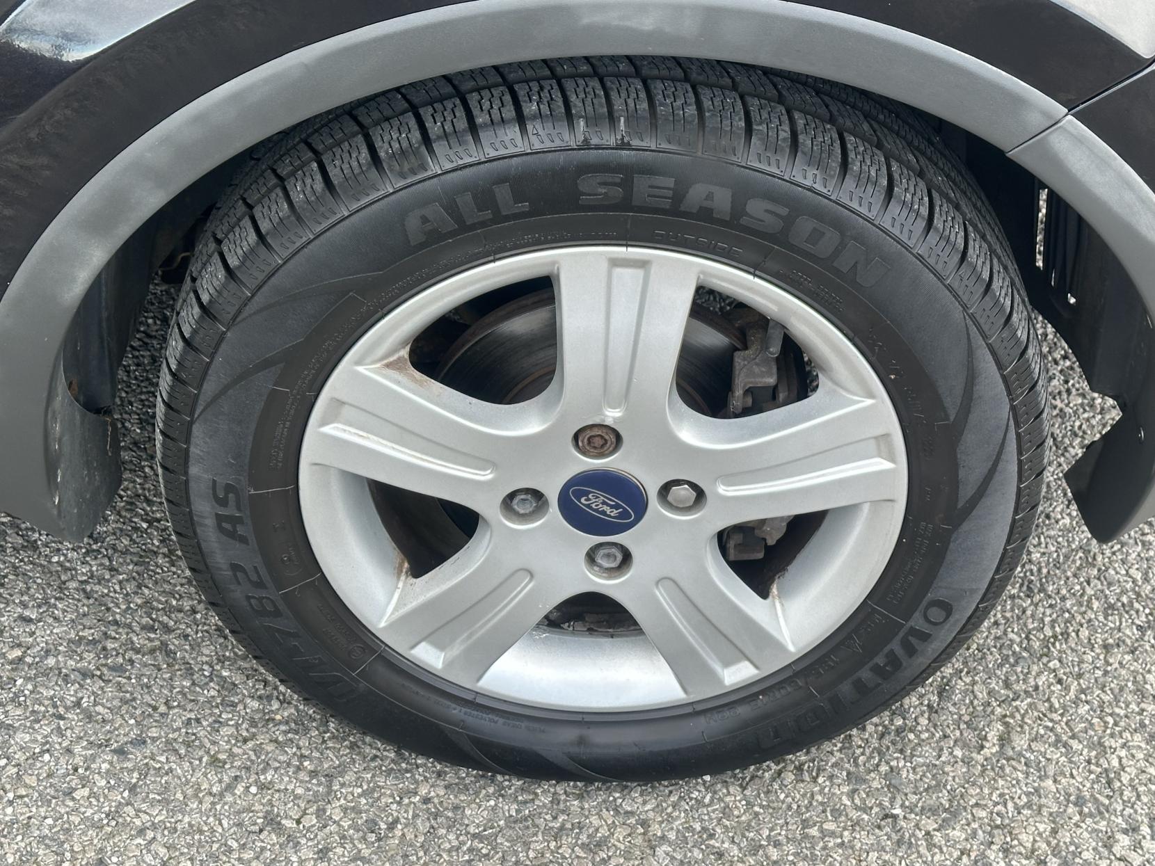 Ford Fusion 1.6 Zetec Hatchback 5dr Petrol Automatic (179 g/km, 99 bhp)