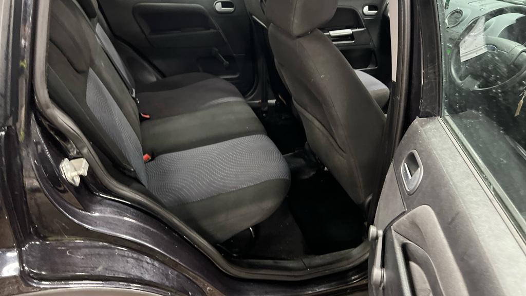 Ford Fusion 1.6 Zetec Hatchback 5dr Petrol Automatic (179 g/km, 99 bhp)