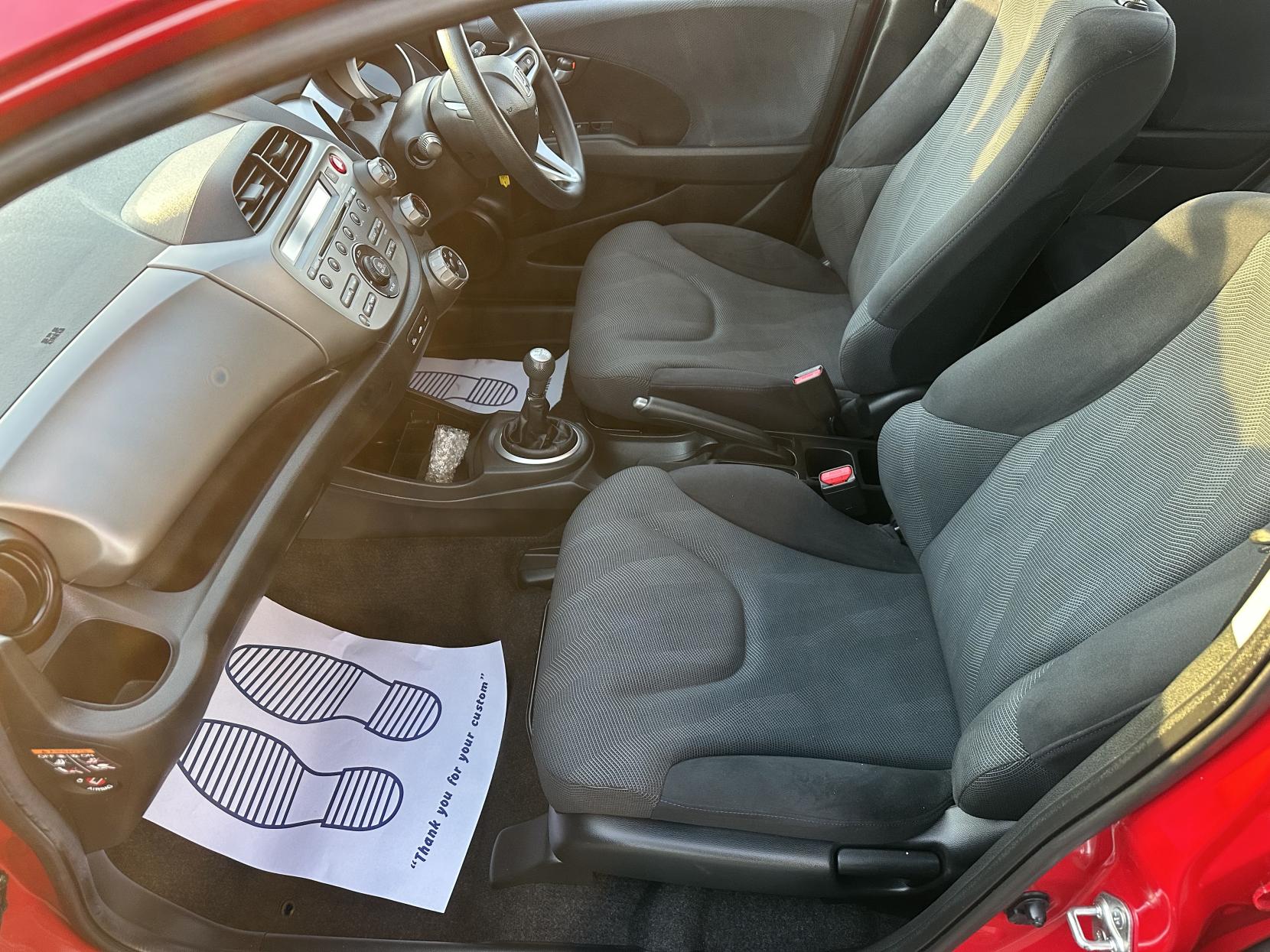 Honda Jazz 1.4 i-VTEC ES Hatchback 5dr Petrol Manual Euro 4 (100 ps)