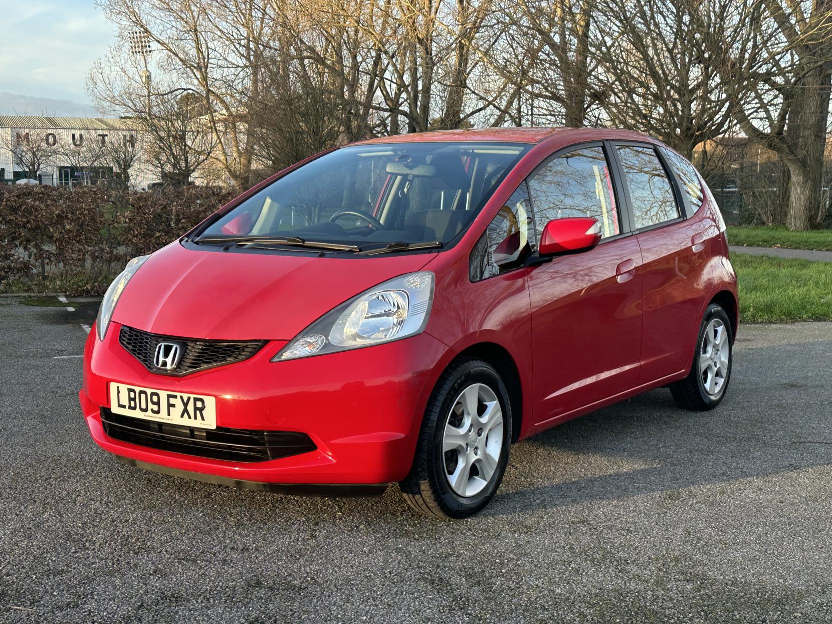 Honda Jazz 1.4 i-VTEC ES Hatchback 5dr Petrol Manual Euro 4 (100 ps)