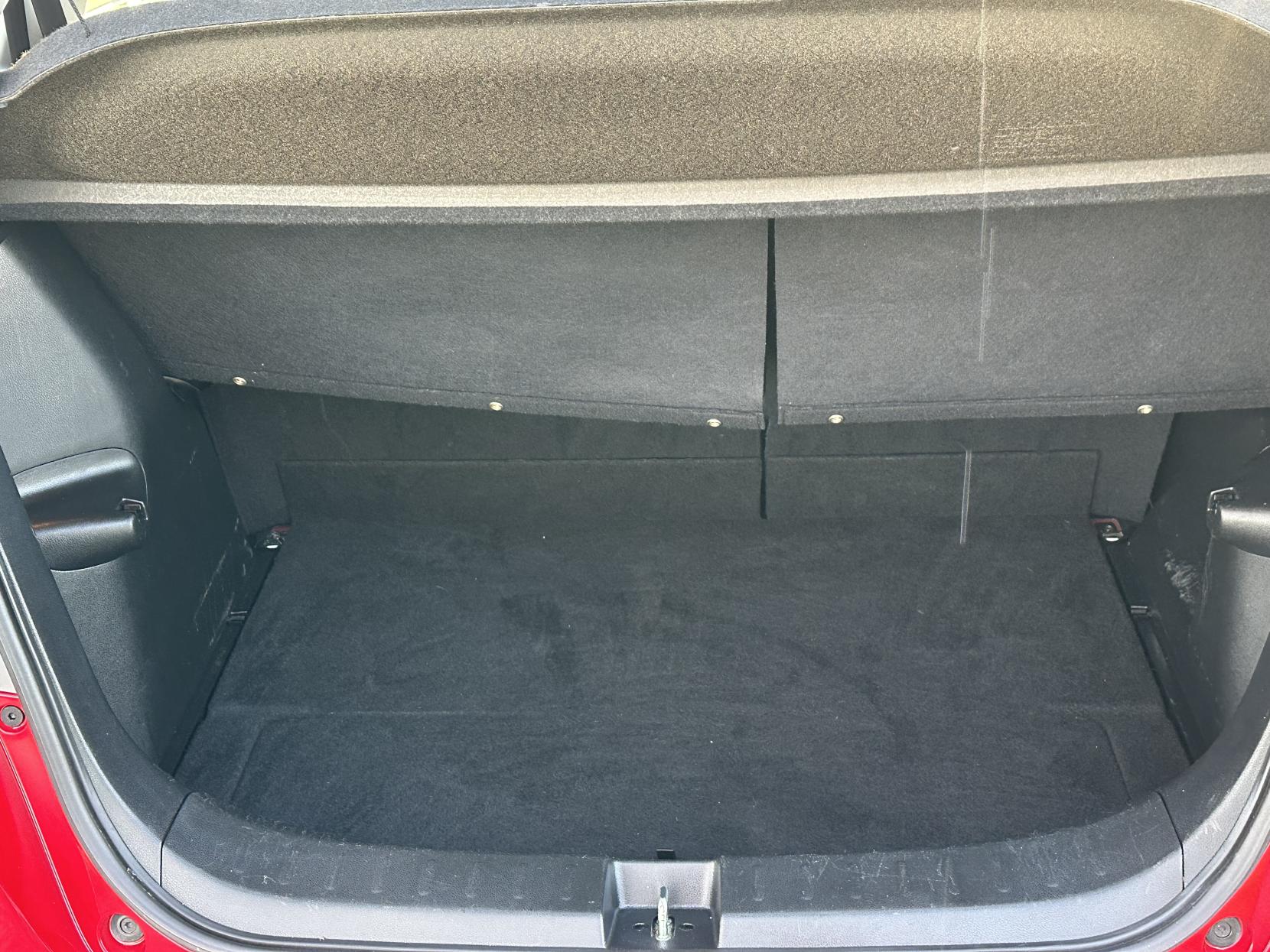 Honda Jazz 1.4 i-VTEC ES Hatchback 5dr Petrol Manual Euro 4 (100 ps)