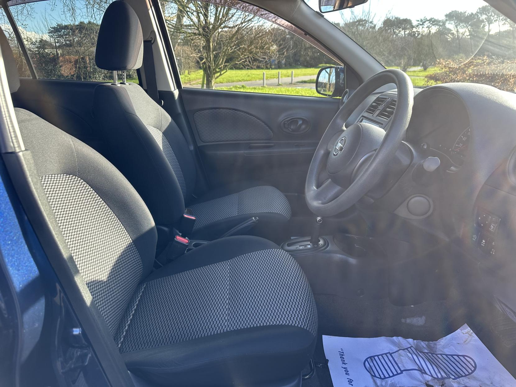 Nissan Micra 1.2 Acenta Hatchback 5dr Petrol CVT Euro 6 (80 ps)