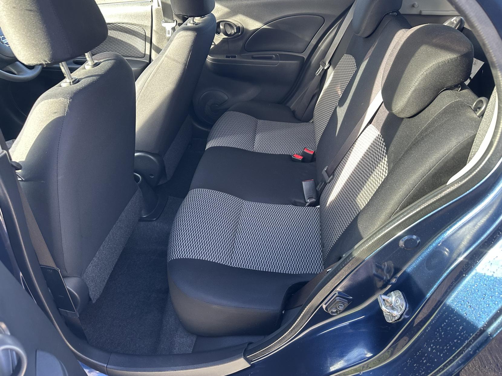 Nissan Micra 1.2 Acenta Hatchback 5dr Petrol CVT Euro 6 (80 ps)