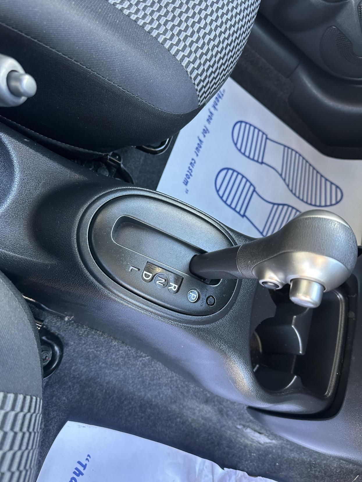 Nissan Micra 1.2 Acenta Hatchback 5dr Petrol CVT Euro 6 (80 ps)