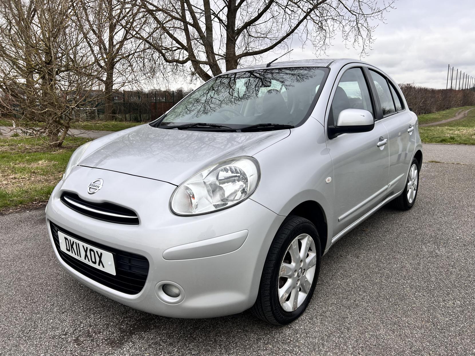 Nissan Micra 1.2 12V Acenta Hatchback 5dr Petrol CVT Euro 5 (80 ps)