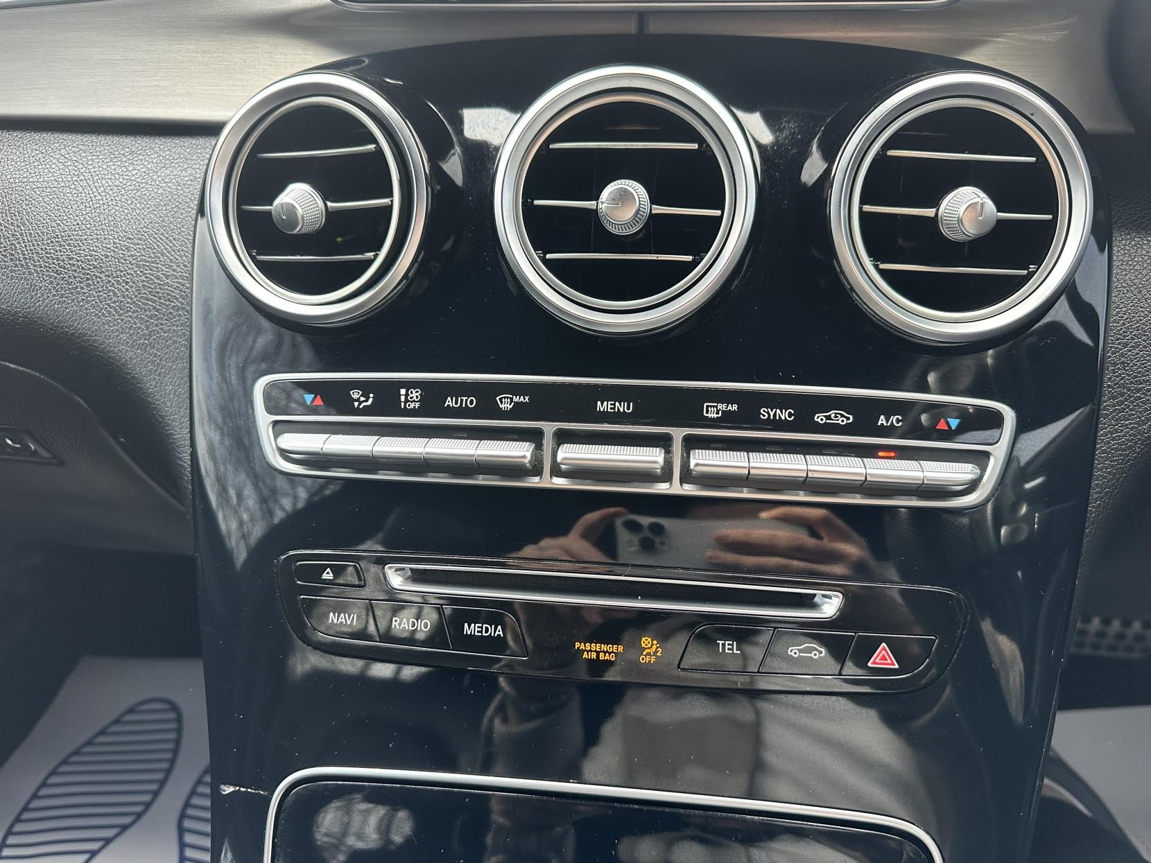 Mercedes-Benz GLC 2.1 GLC220d AMG Line SUV 5dr Diesel G-Tronic 4MATIC Euro 6 (s/s) (170 ps)