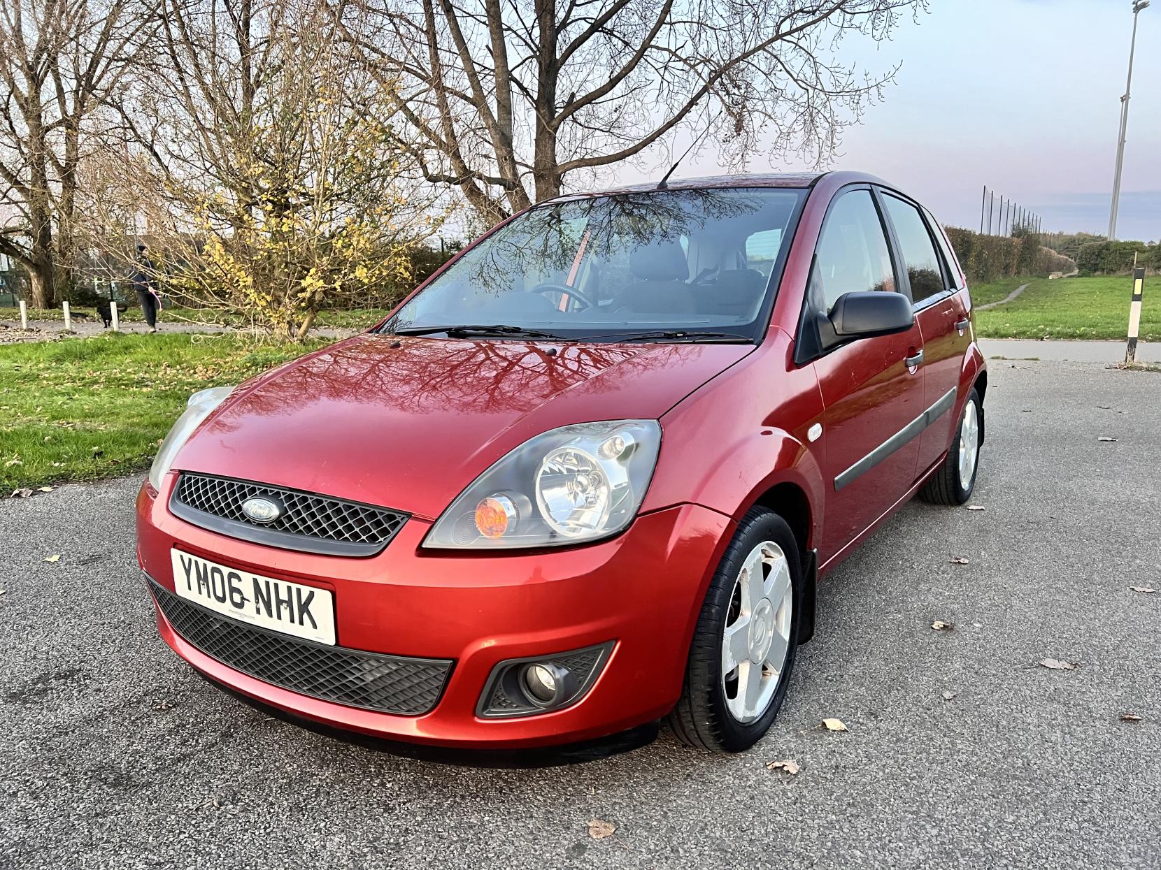 Ford Fiesta 1.4 Zetec Climate Hatchback 5dr Petrol Manual (147 g/km, 79 bhp)