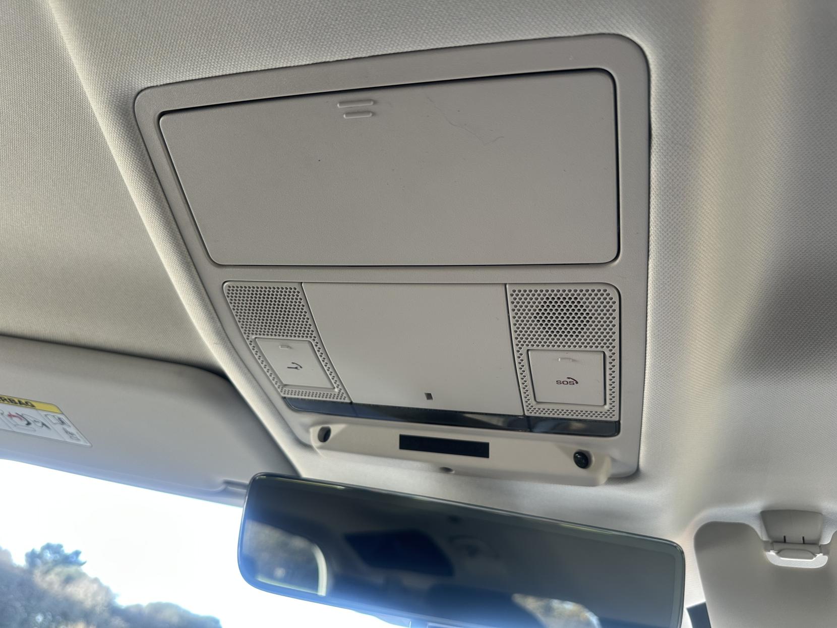 Land Rover Defender 110 2.0 Si4 SE SUV 5dr Petrol Auto 4WD Euro 6 (s/s) (300 ps)