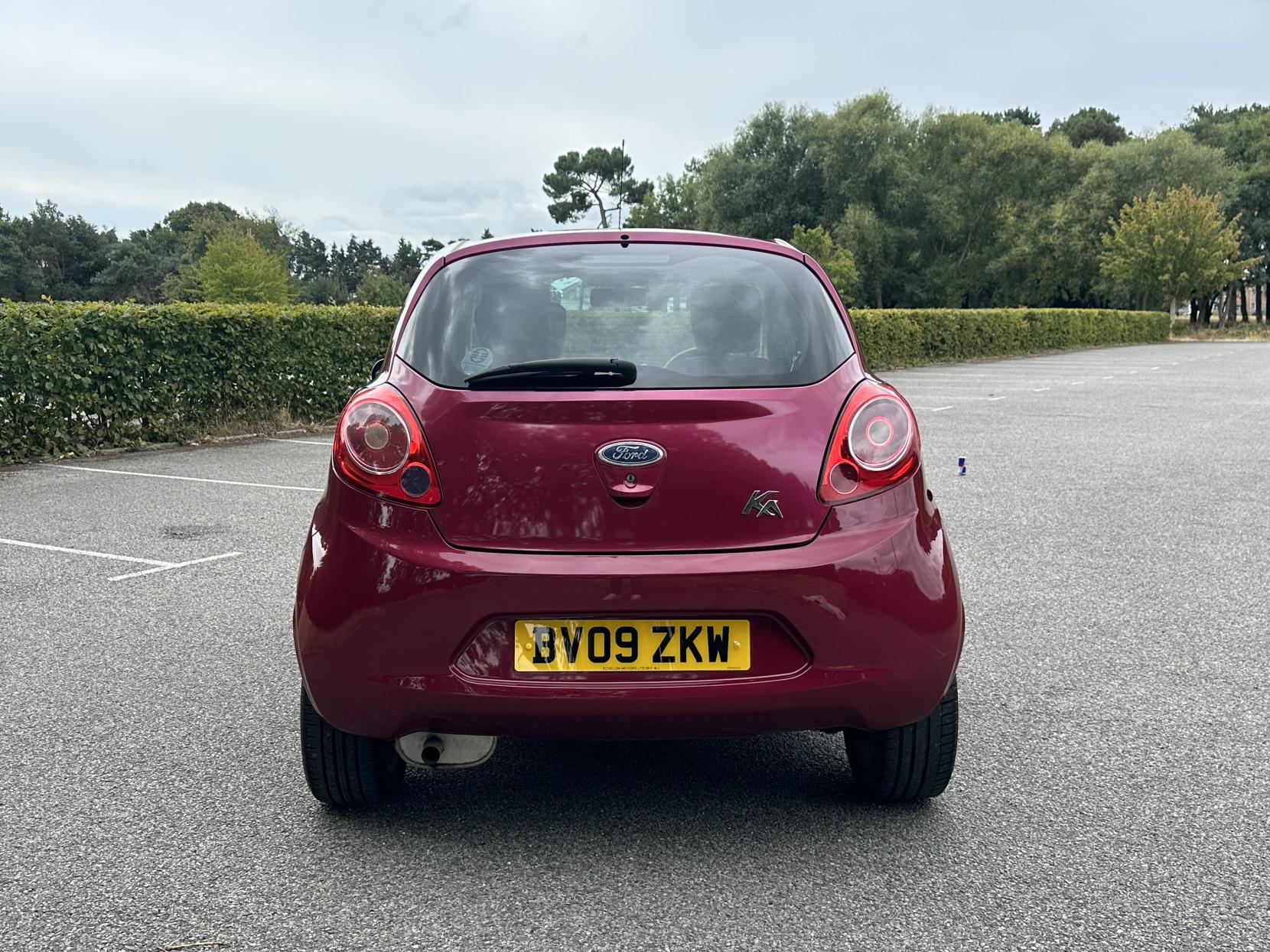Ford Ka 1.2 Zetec Hatchback 3dr Petrol Manual Euro 4 (69 ps)