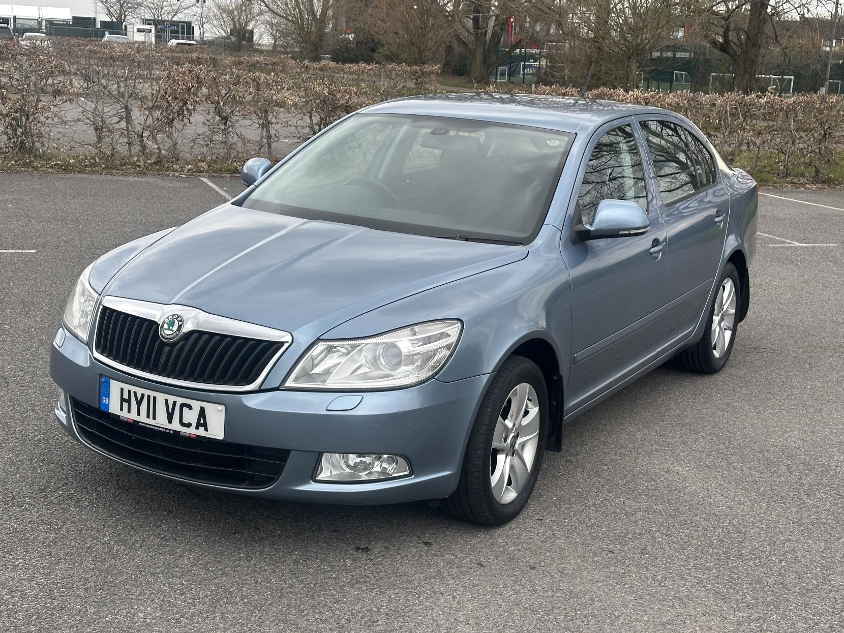 Skoda Octavia 1.4 TSI Elegance Hatchback 5dr Petrol Manual Euro 5 (122 ps)