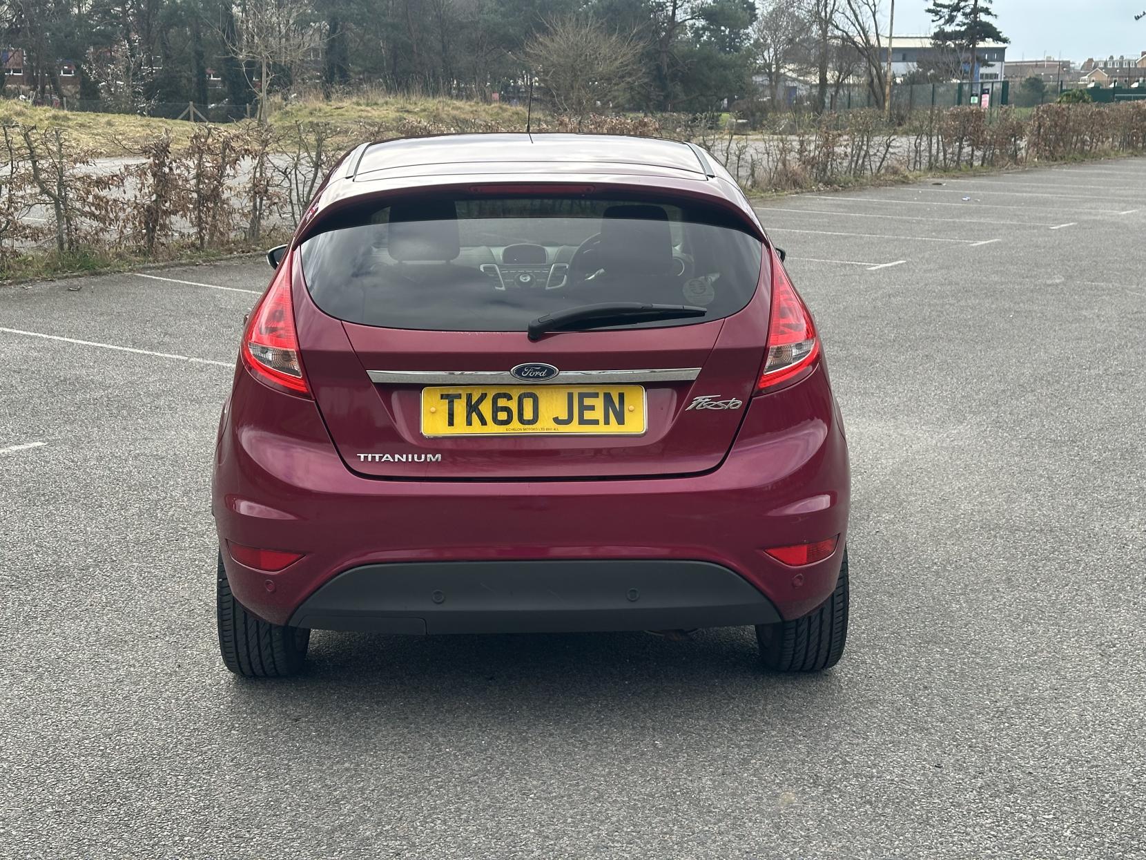 Ford Fiesta 1.4 Titanium Hatchback 5dr Petrol Automatic (154 g/km, 94 bhp)