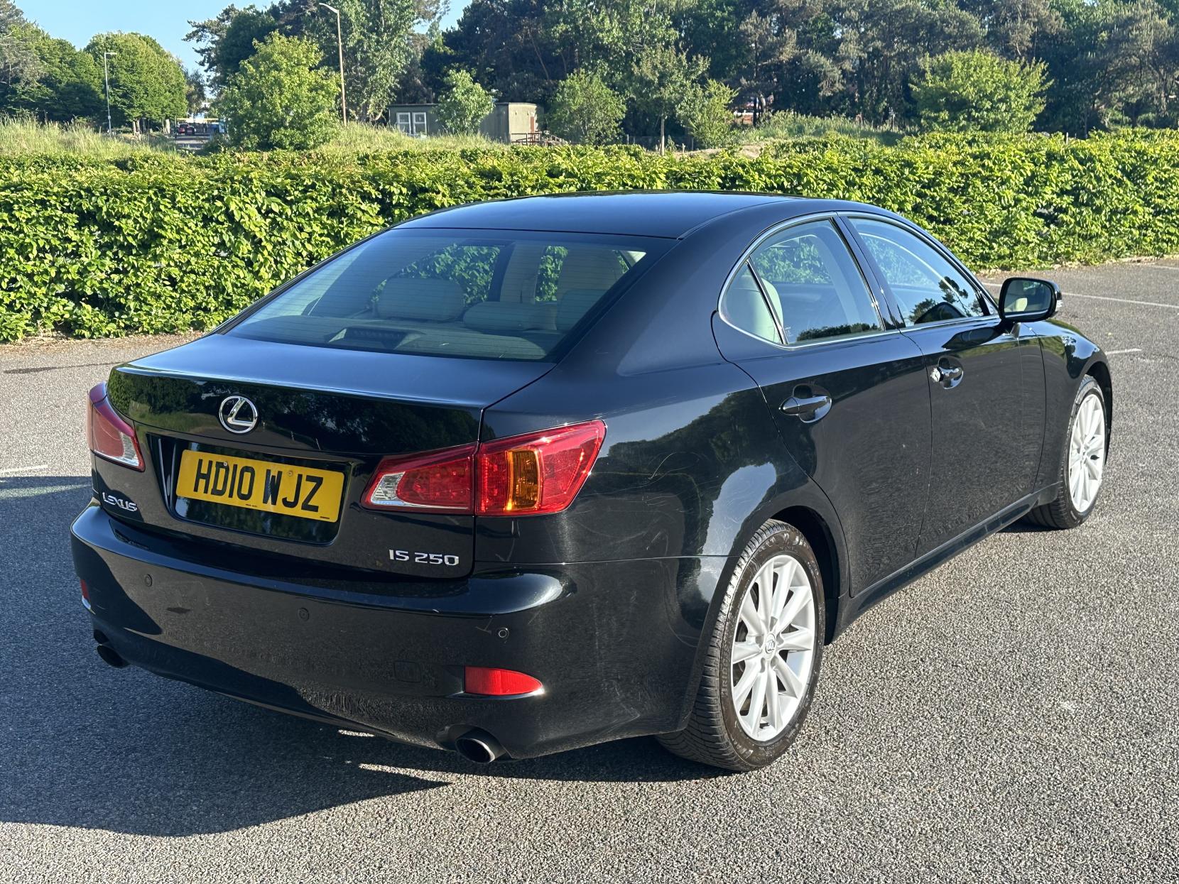 Lexus IS 2.5 250 SE-I Saloon 4dr Petrol Automatic (214 g/km, 204 bhp)